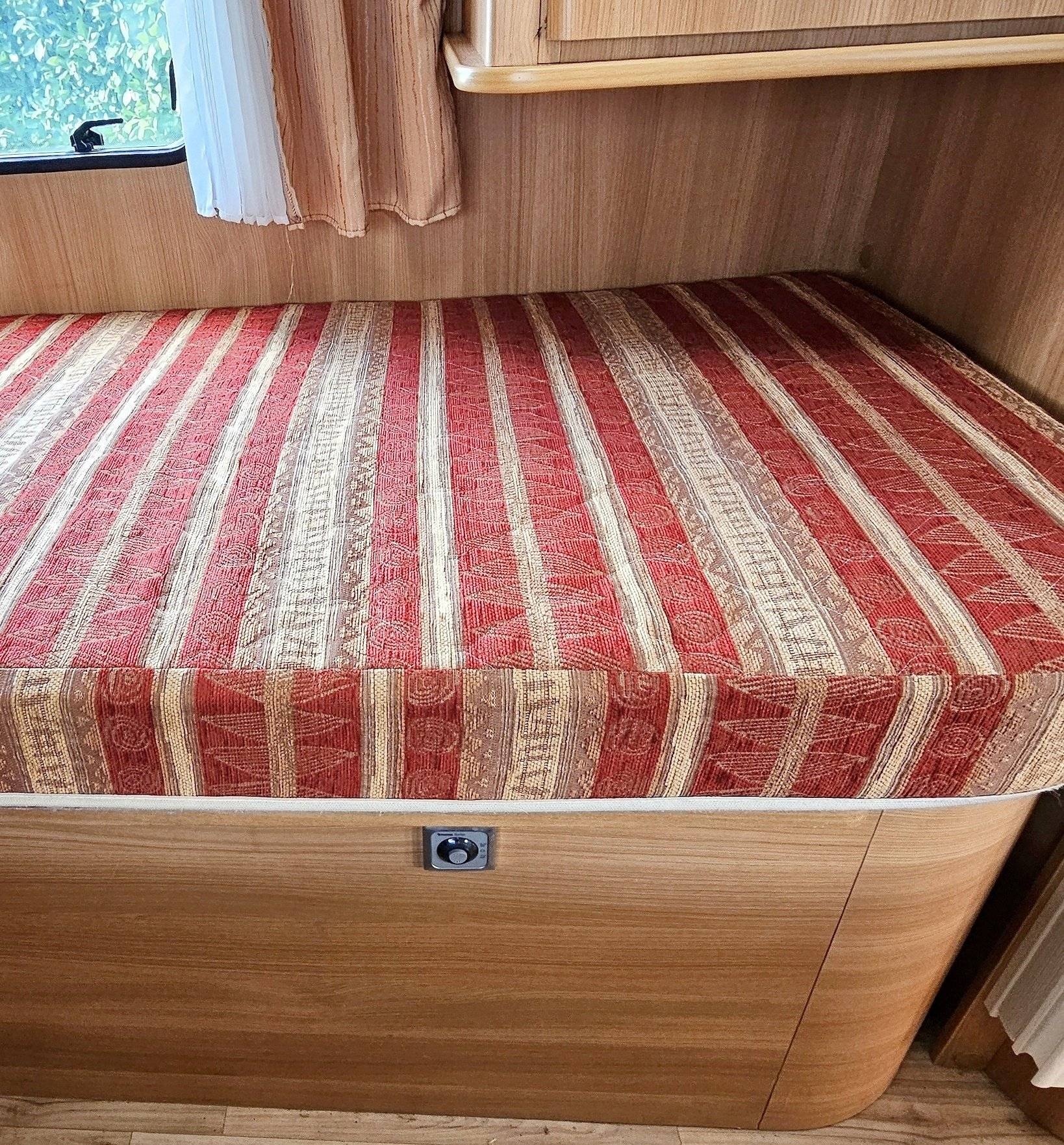 Trigano challenger genesis 44