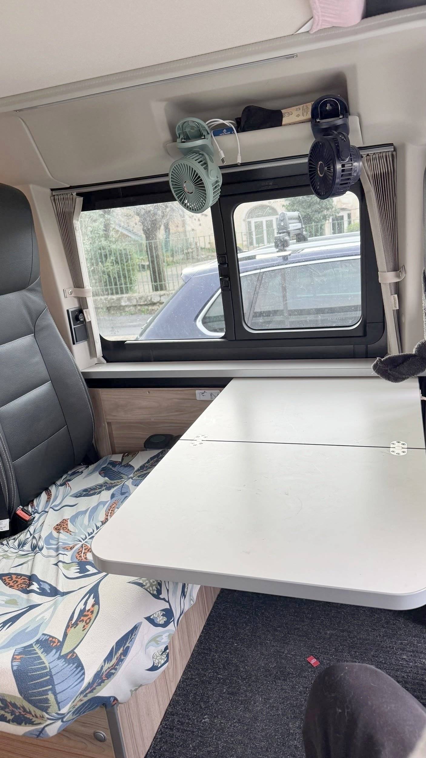 Coin repas Fiat Ducato 2,2 160cv - Yescapa