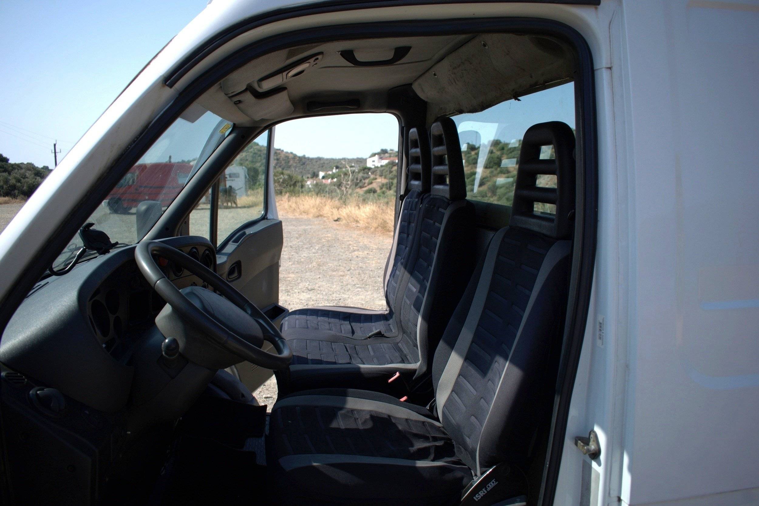 Camper Track Daily 35s11