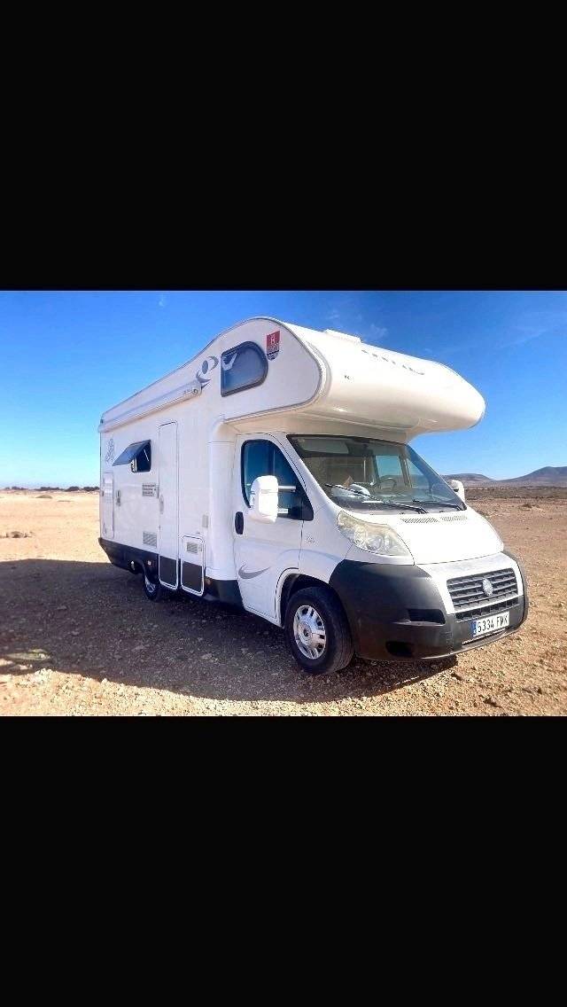 Front view from 3/4 Fiat Ducato 2,3 l Multijet 130 ch. - Yescapa