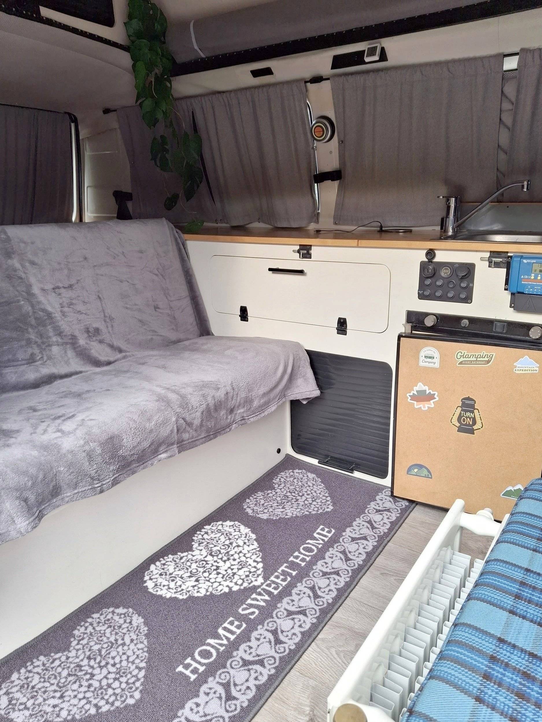 Coin repas Volkswagen T3 - Yescapa
