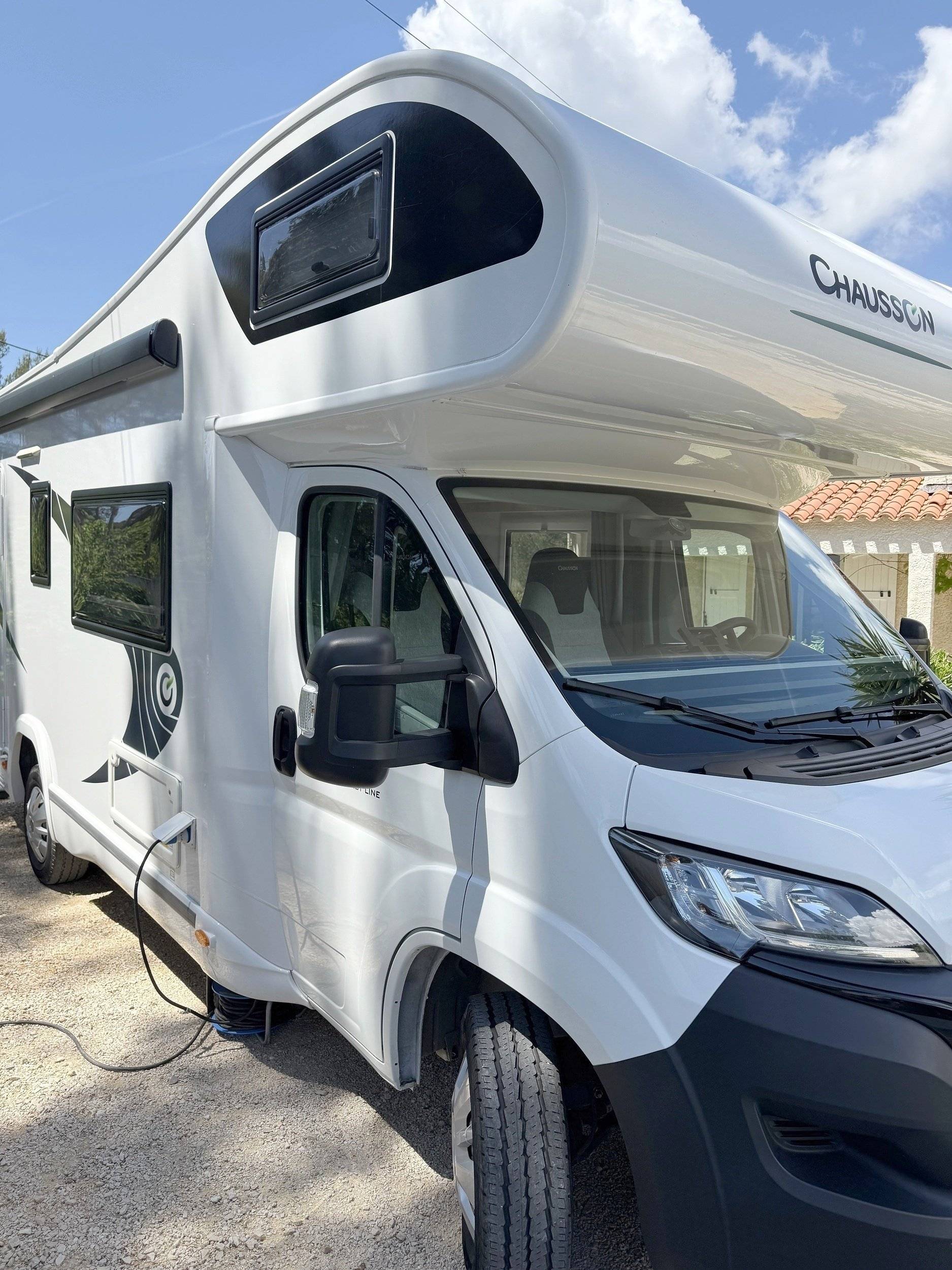 Chausson C 656 First Line
