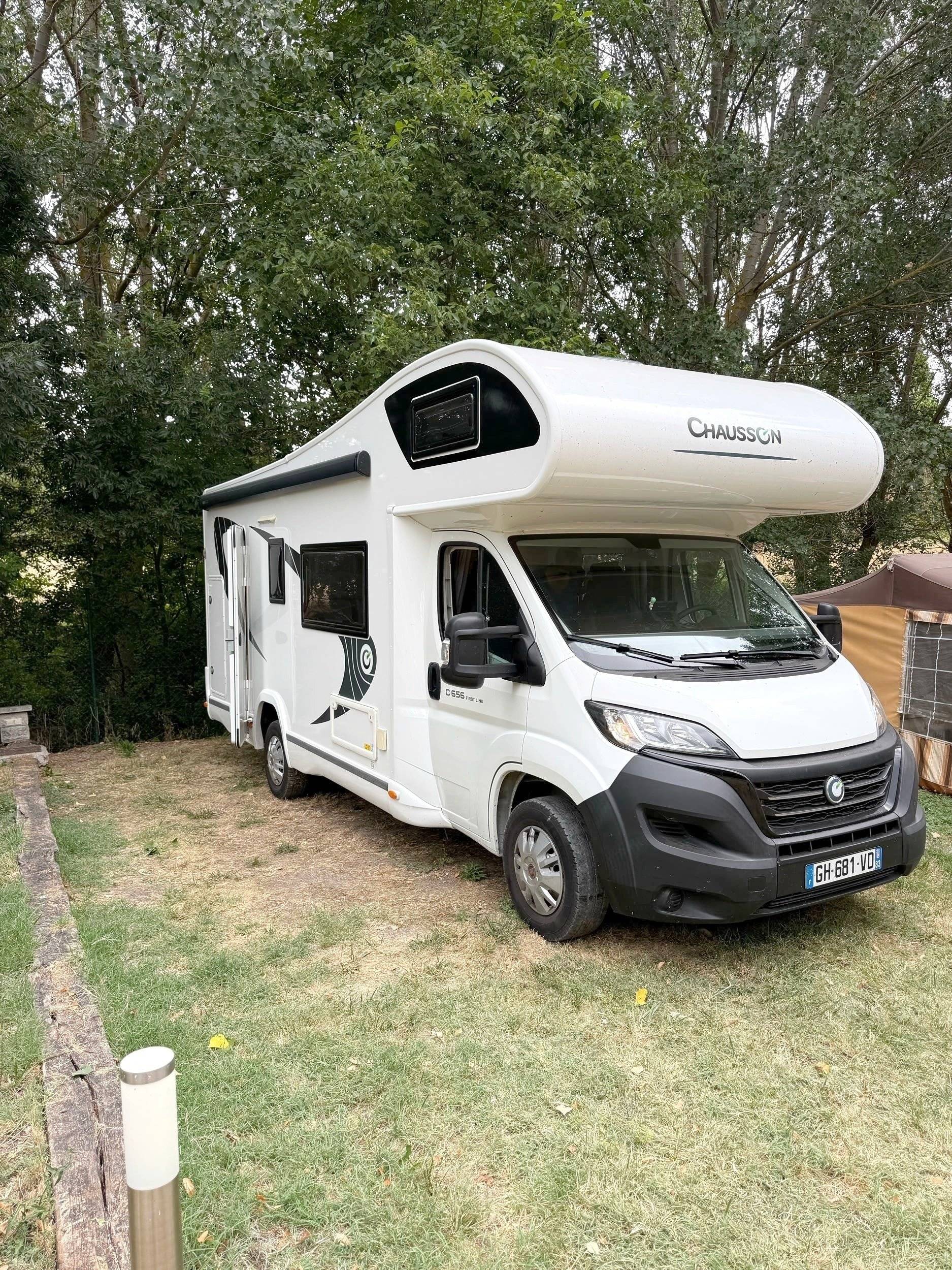 Chausson C 656 First Line