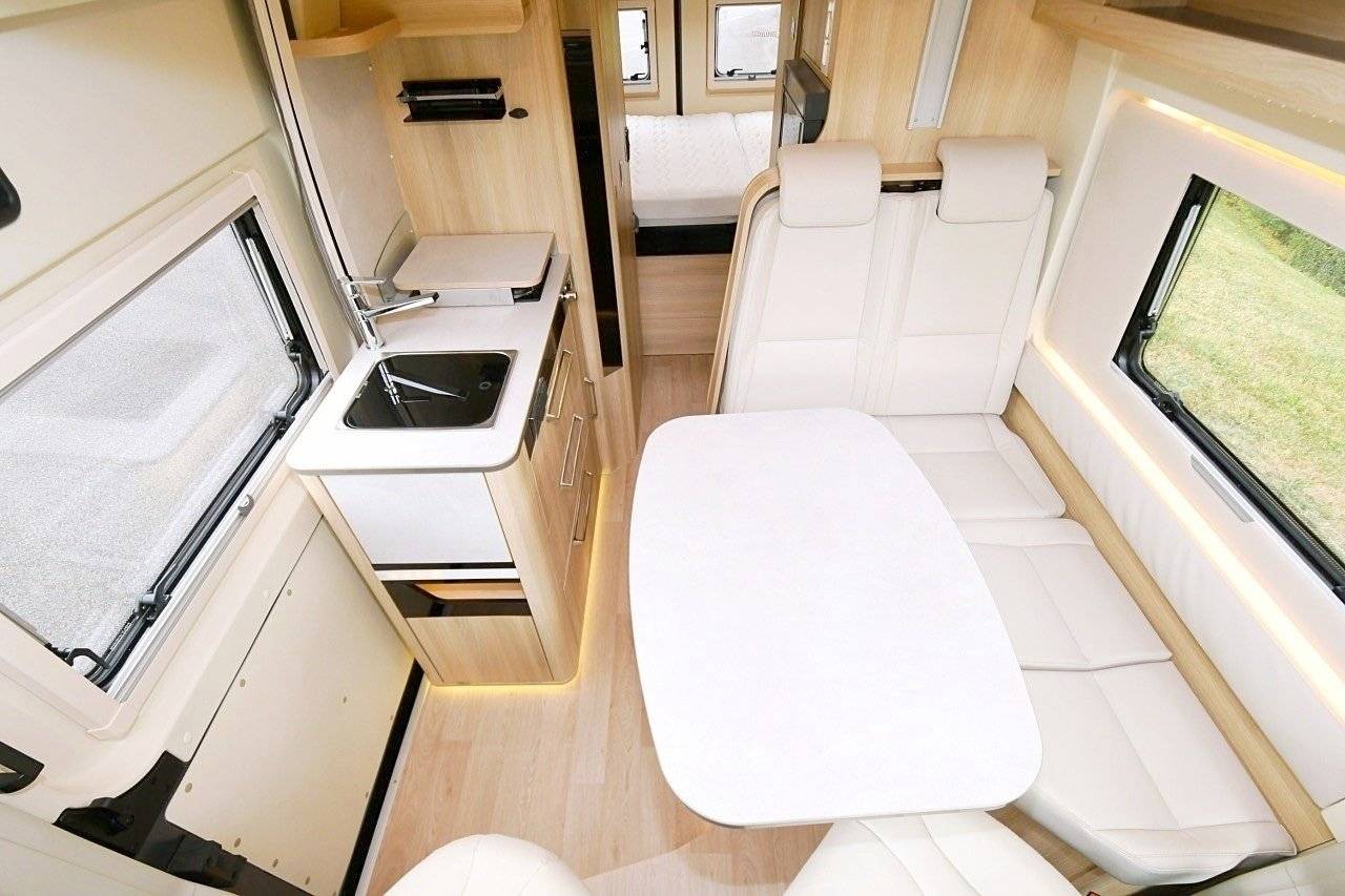 Coin repas Fiat Ducato 2,3 l 140 CV - Yescapa