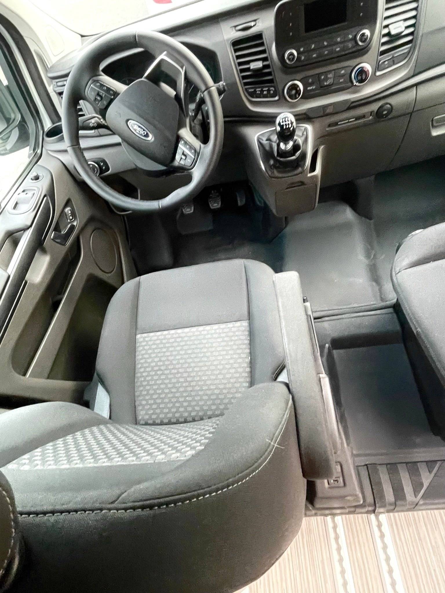 Ford Custom 2,0 l 130 ch