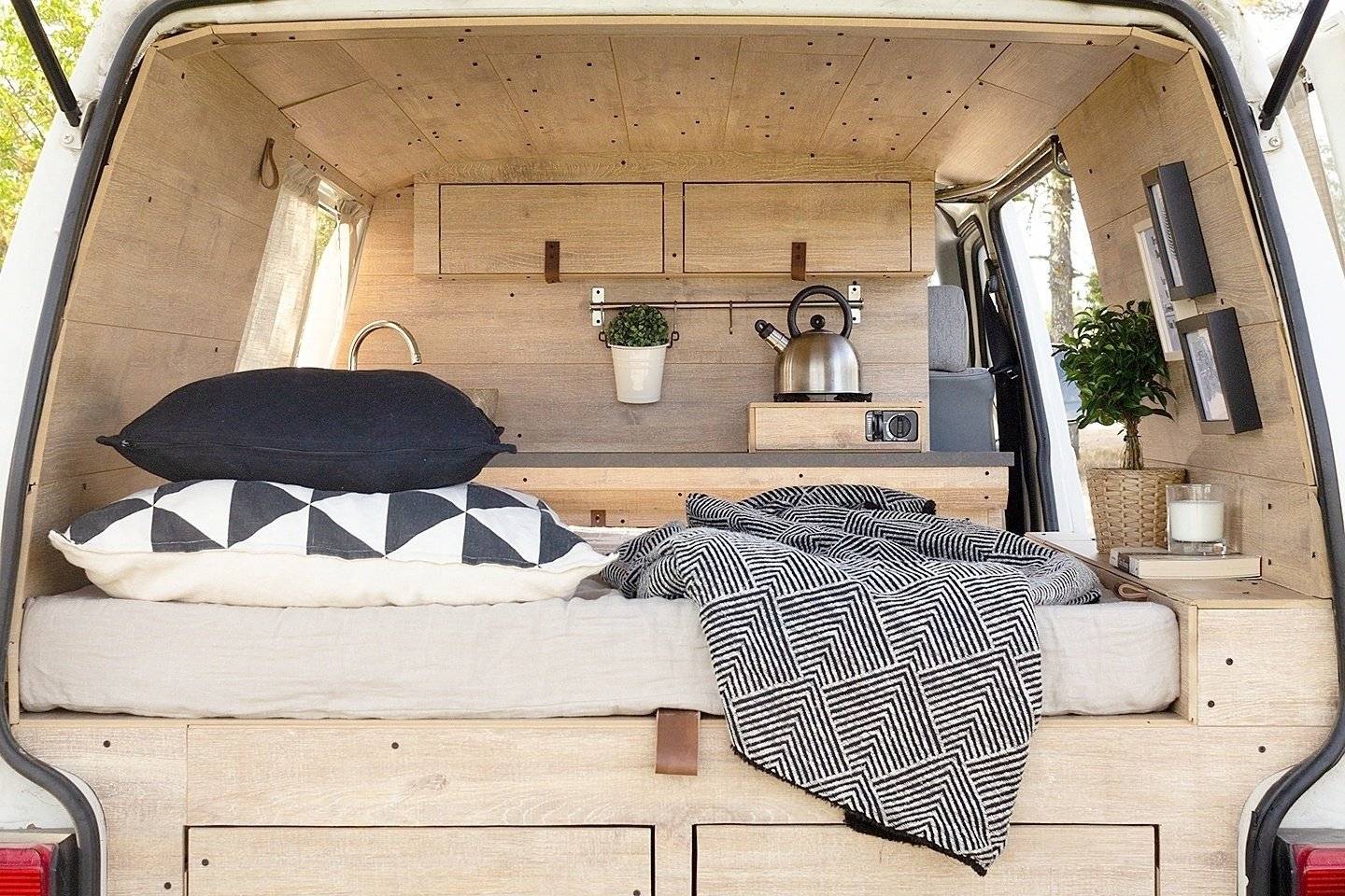 Berth Volkswagen - Yescapa