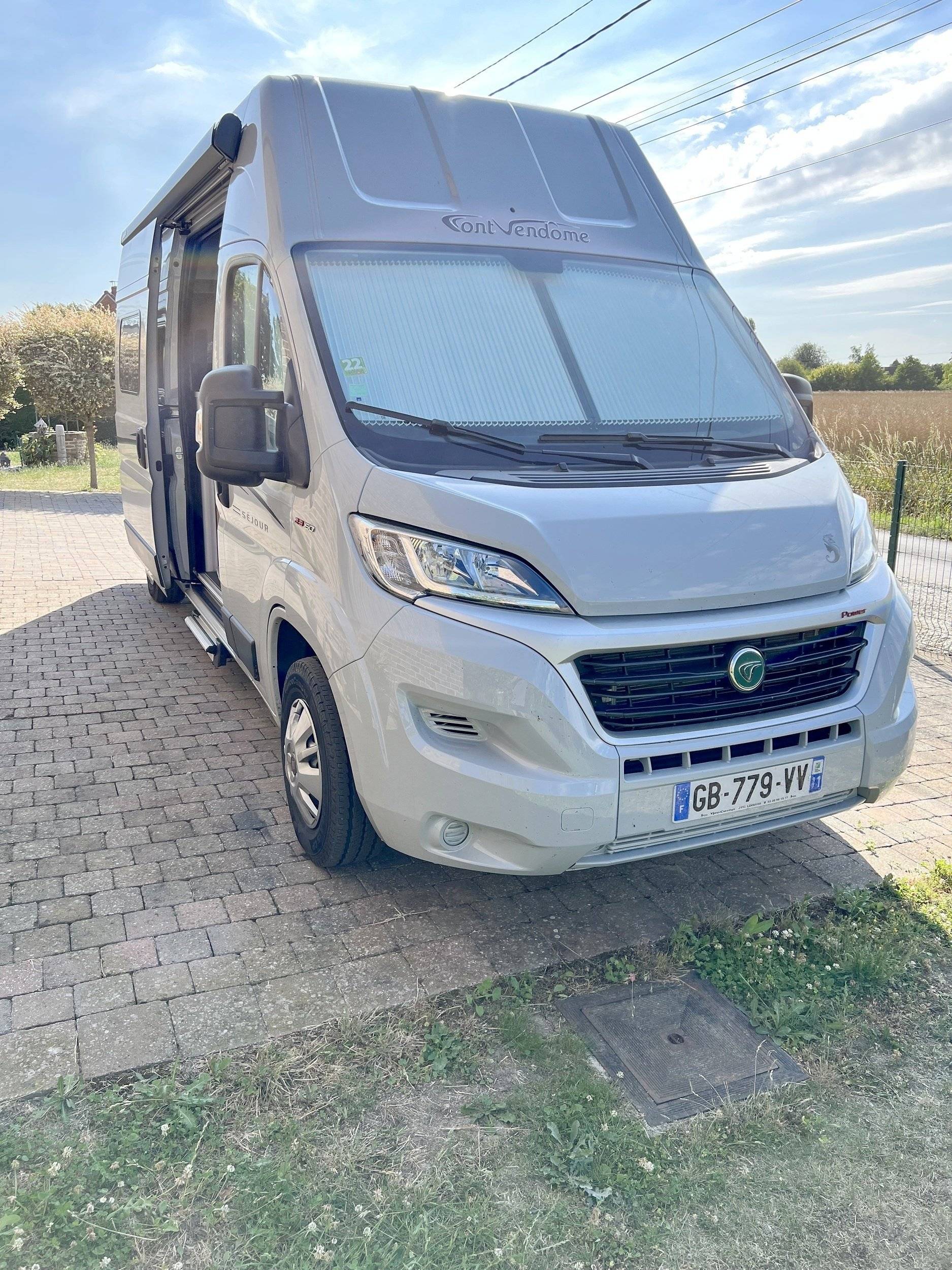 Font Vendôme Terravan