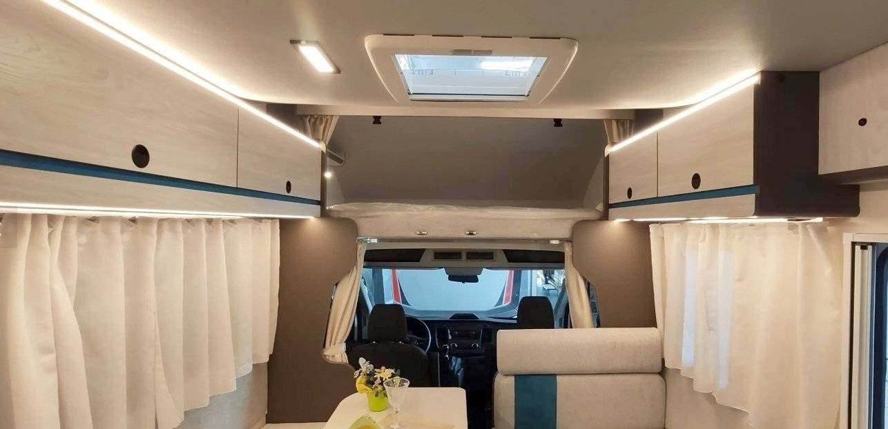 Xgo Transit 2,0 l 155 ch