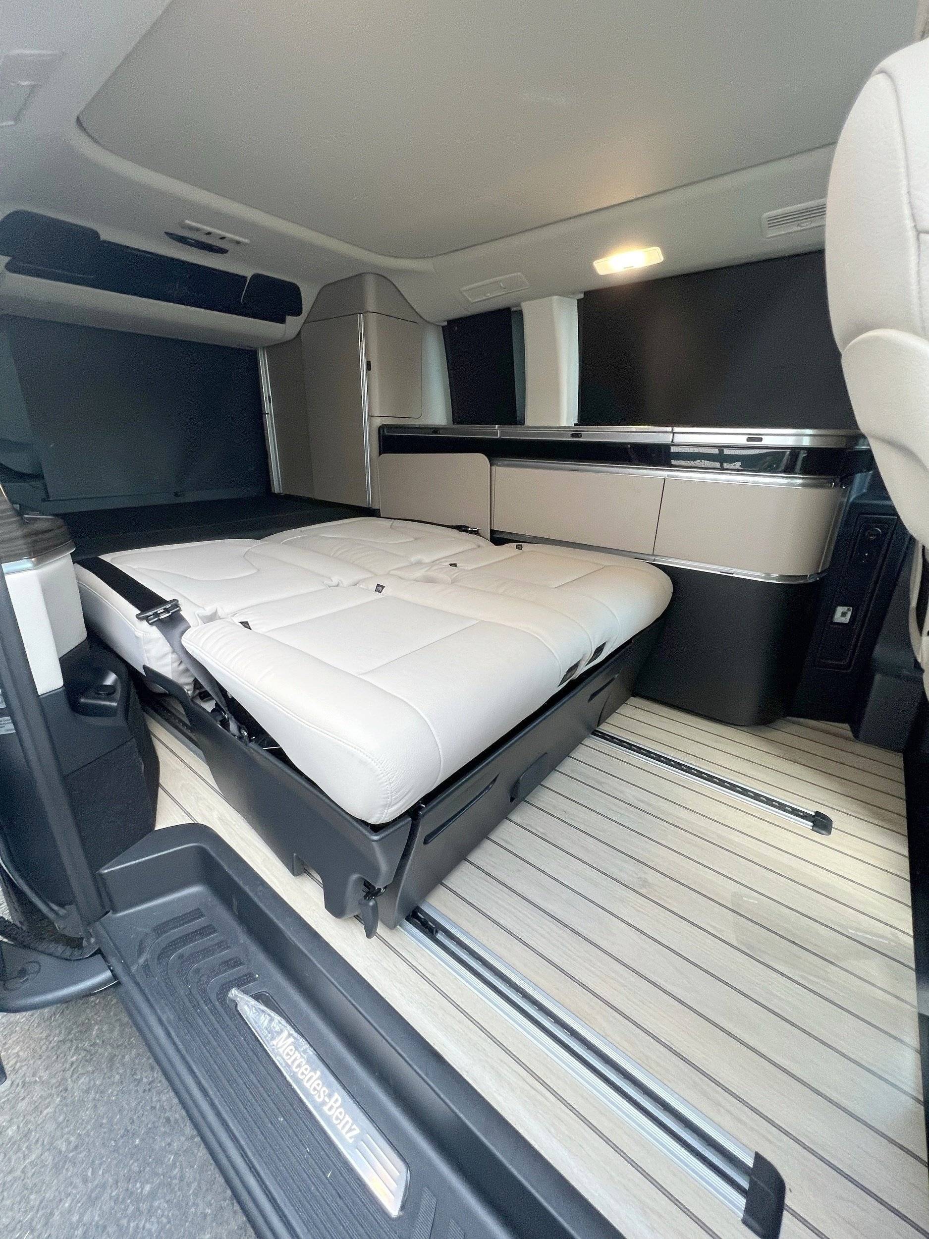 Berth Mercedes Viano Marco Polo 2.2dci 150cv - Yescapa