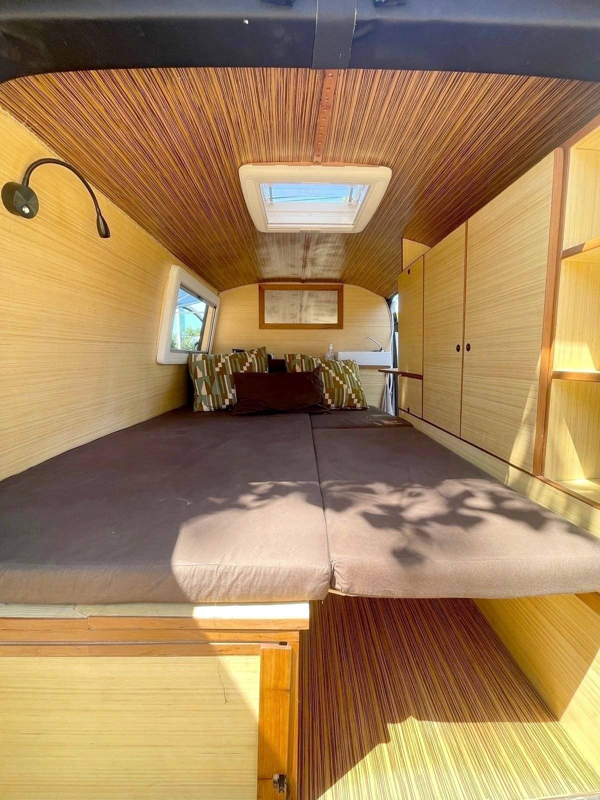 Berth Volkswagen - Yescapa