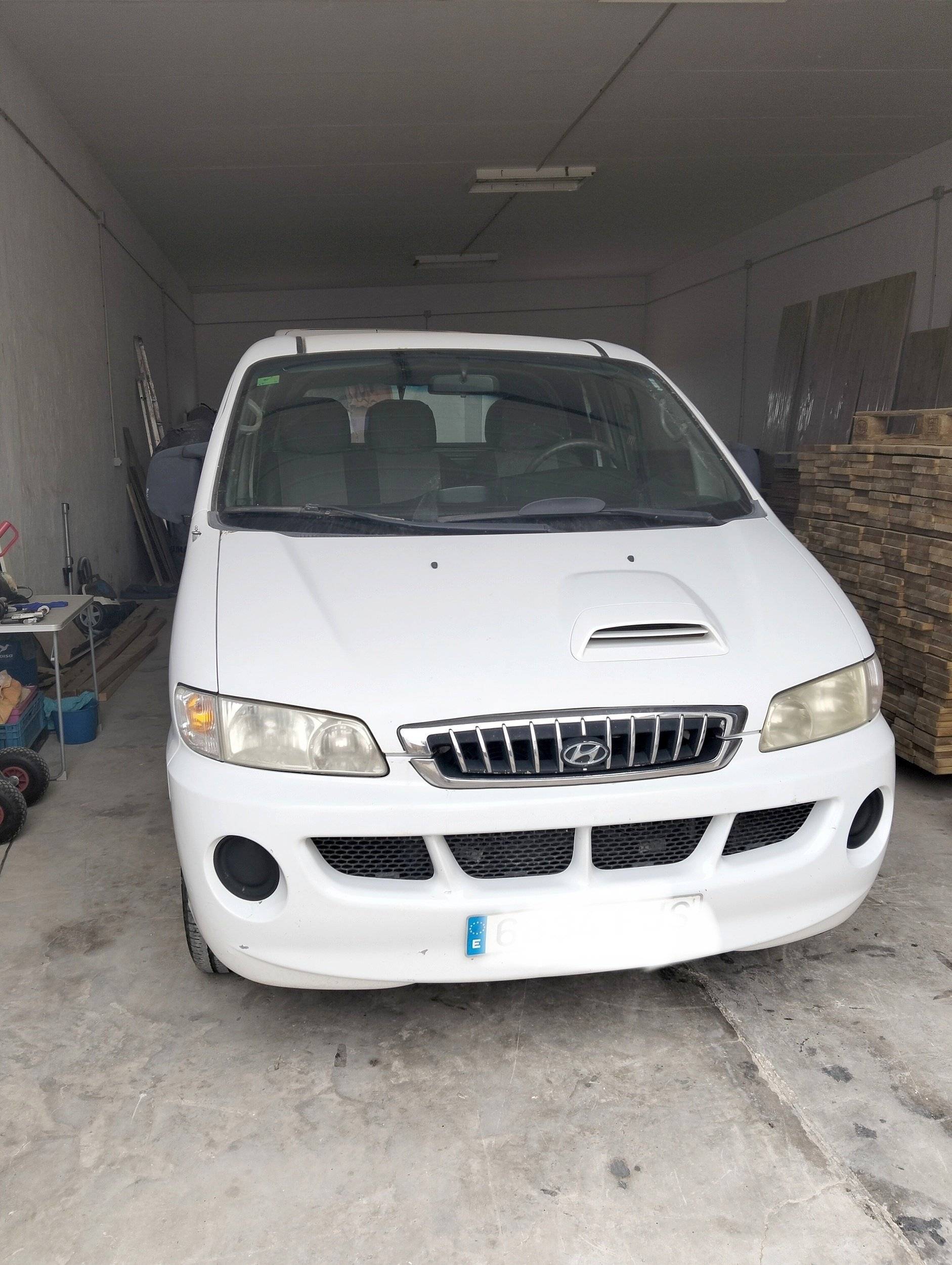 Dining Area  - Yescapa