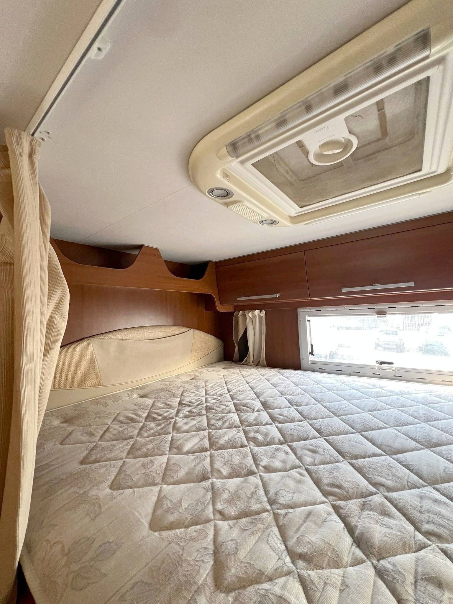 Plazas en cama Fiat M600 - Yescapa