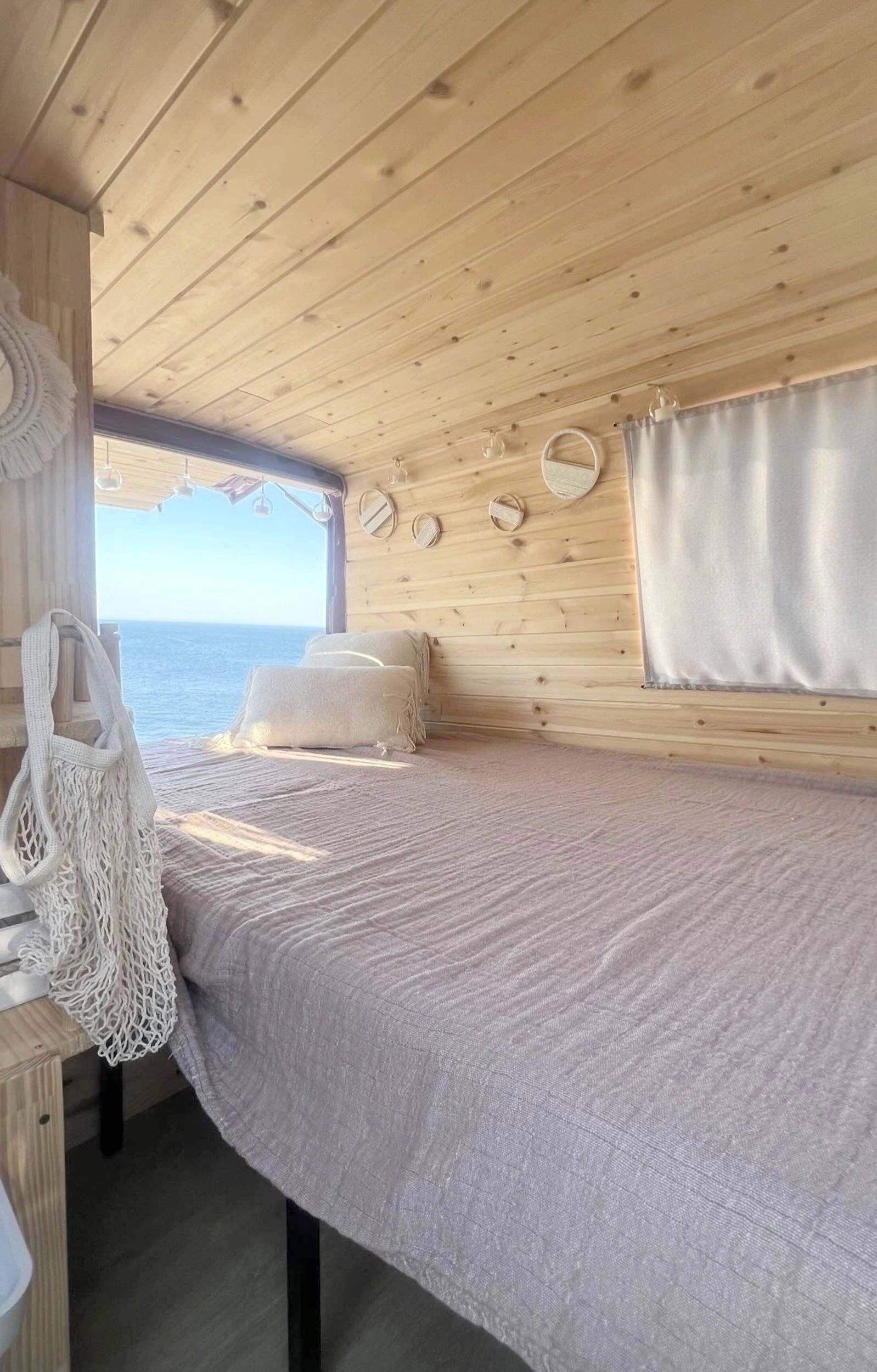 Schlafplätze Volkswagen Transporter T4 2.4D - Yescapa