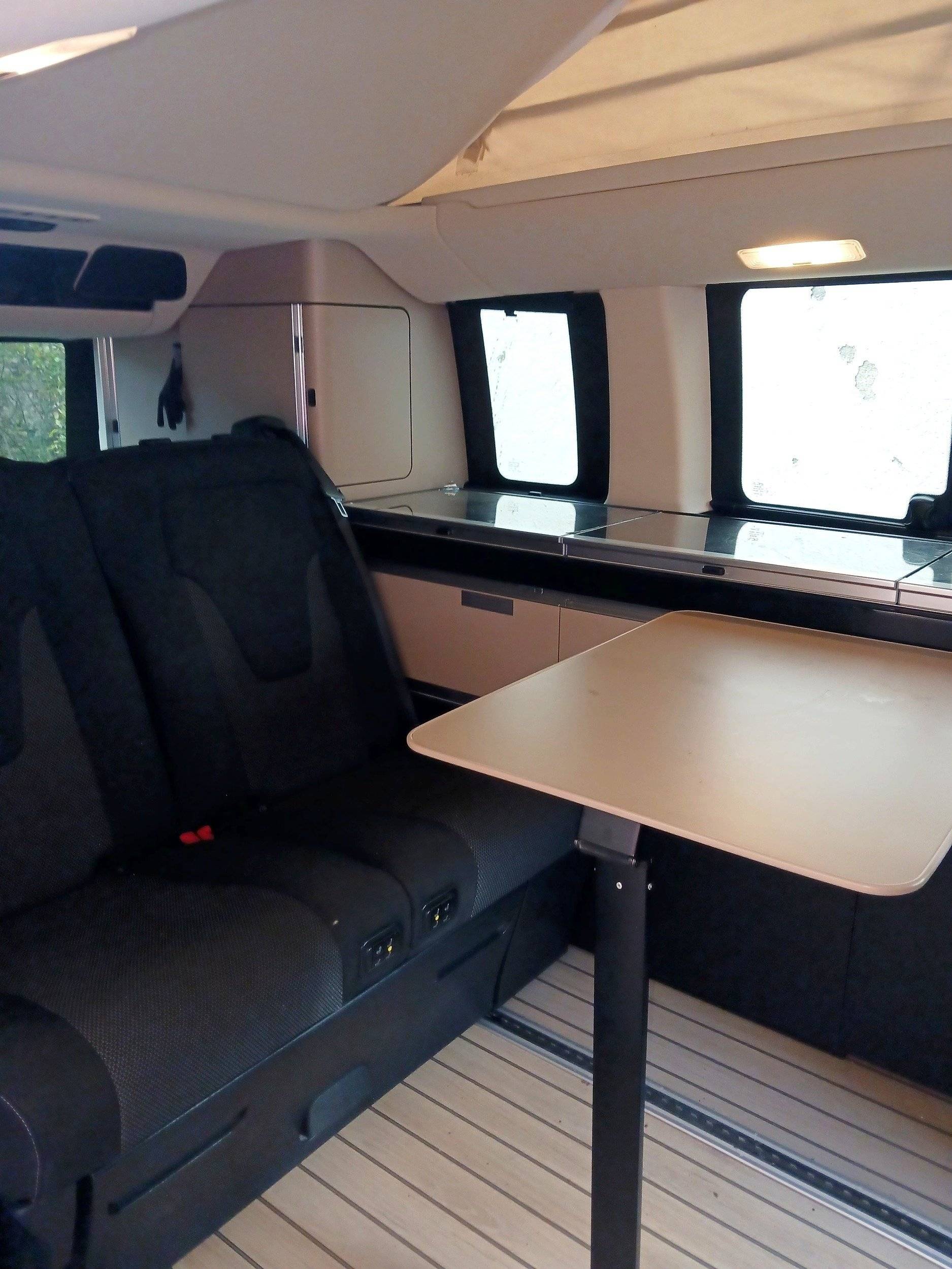 Dinette  - Yescapa