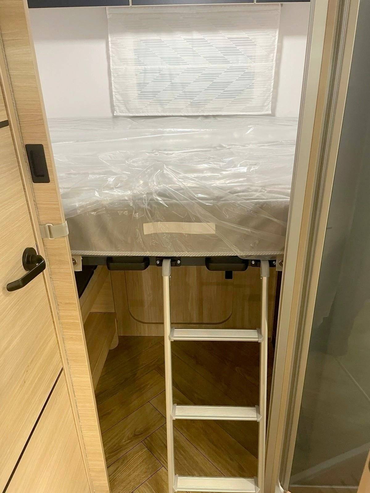 Challenger Challenger 384