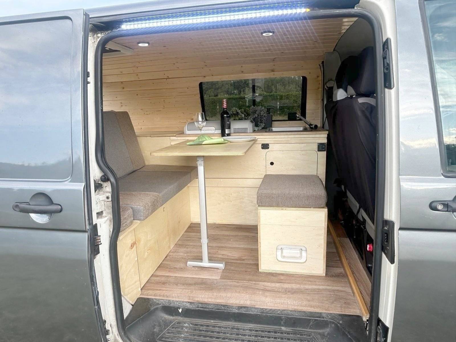 Volkswagen Transporter 5