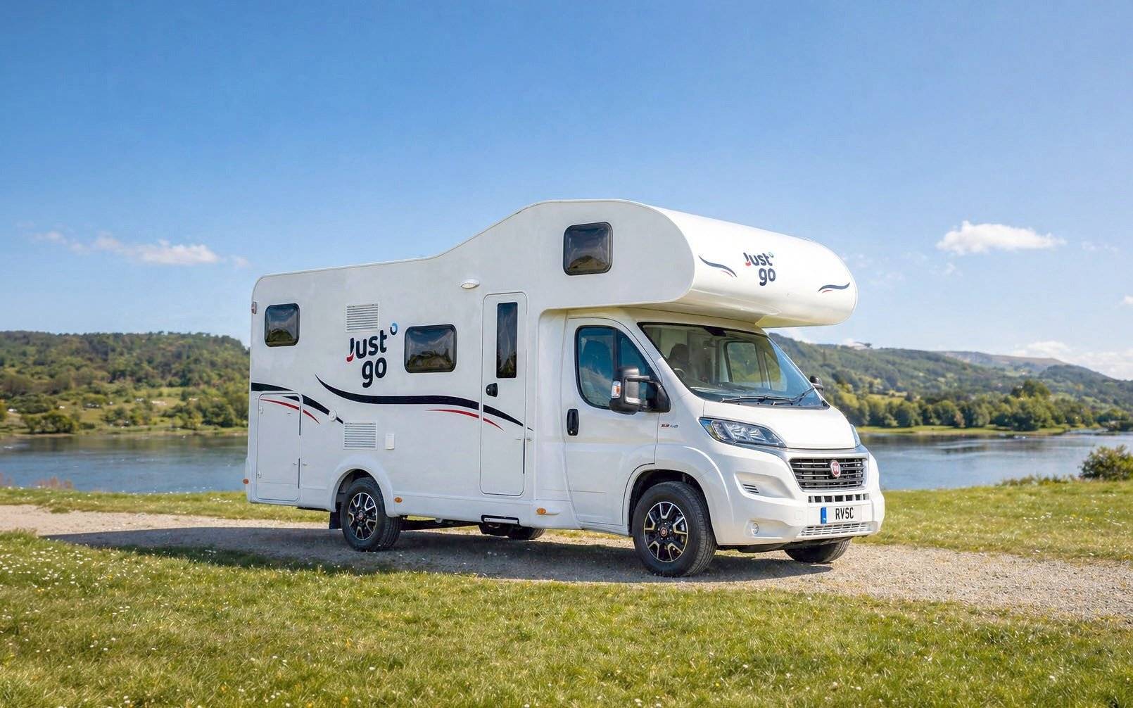 Outro JG Adventurer Standard 6 Auto Base JG Adventurer Standard 6 Auto Base - Yescapa