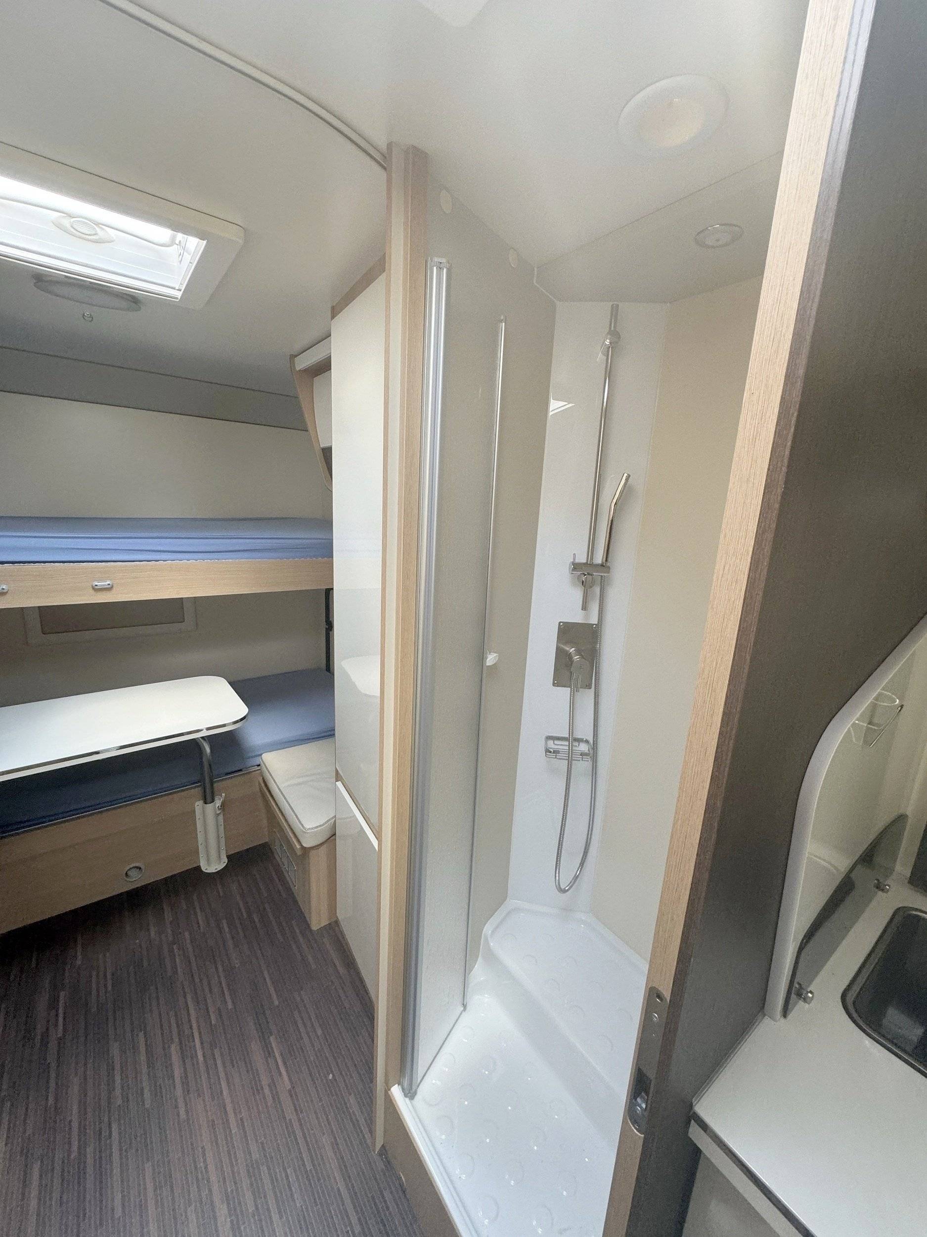 Mclouis McLouis Glamys