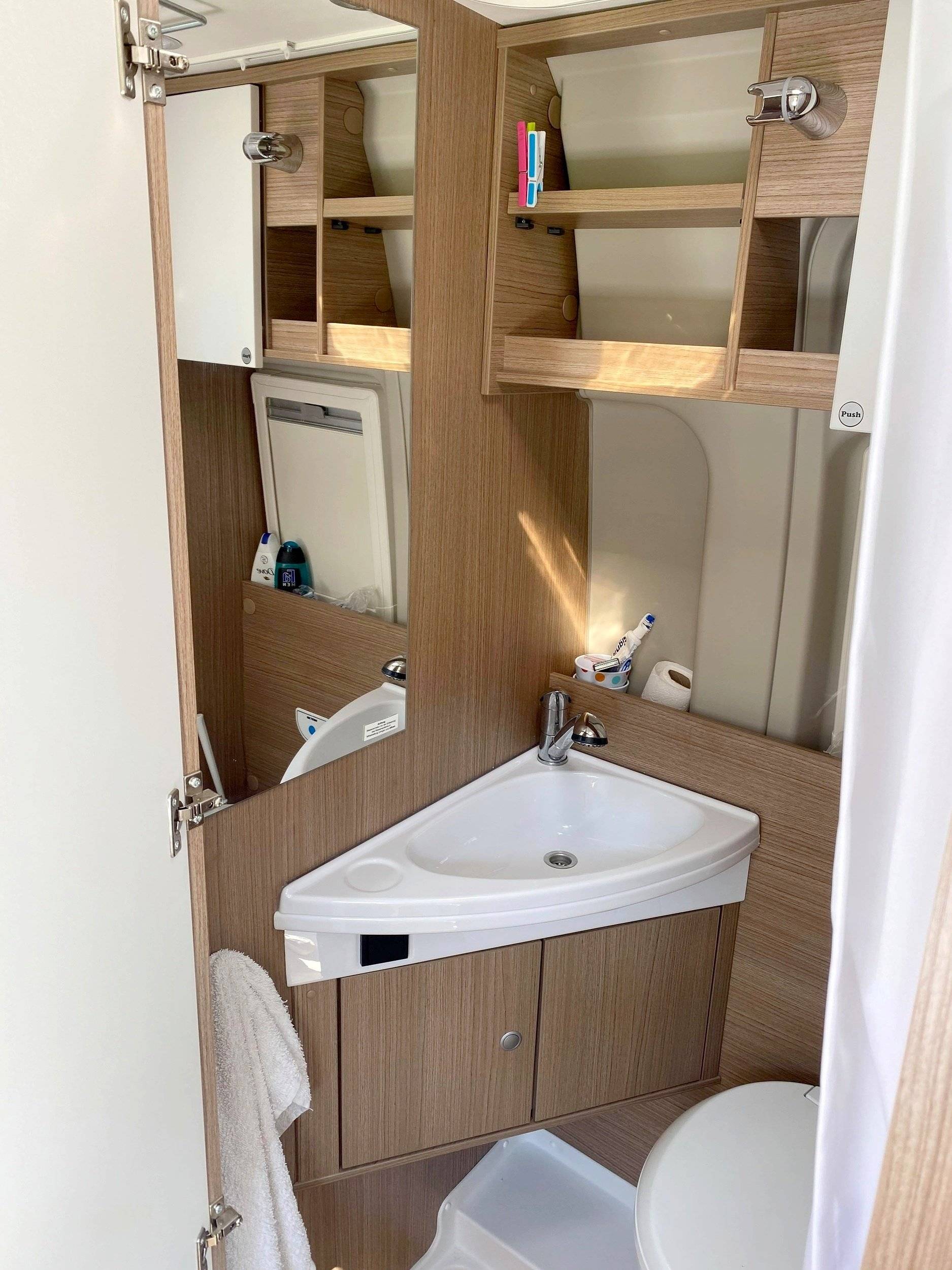 CARADO DUCATO 2,3 L 140 CV