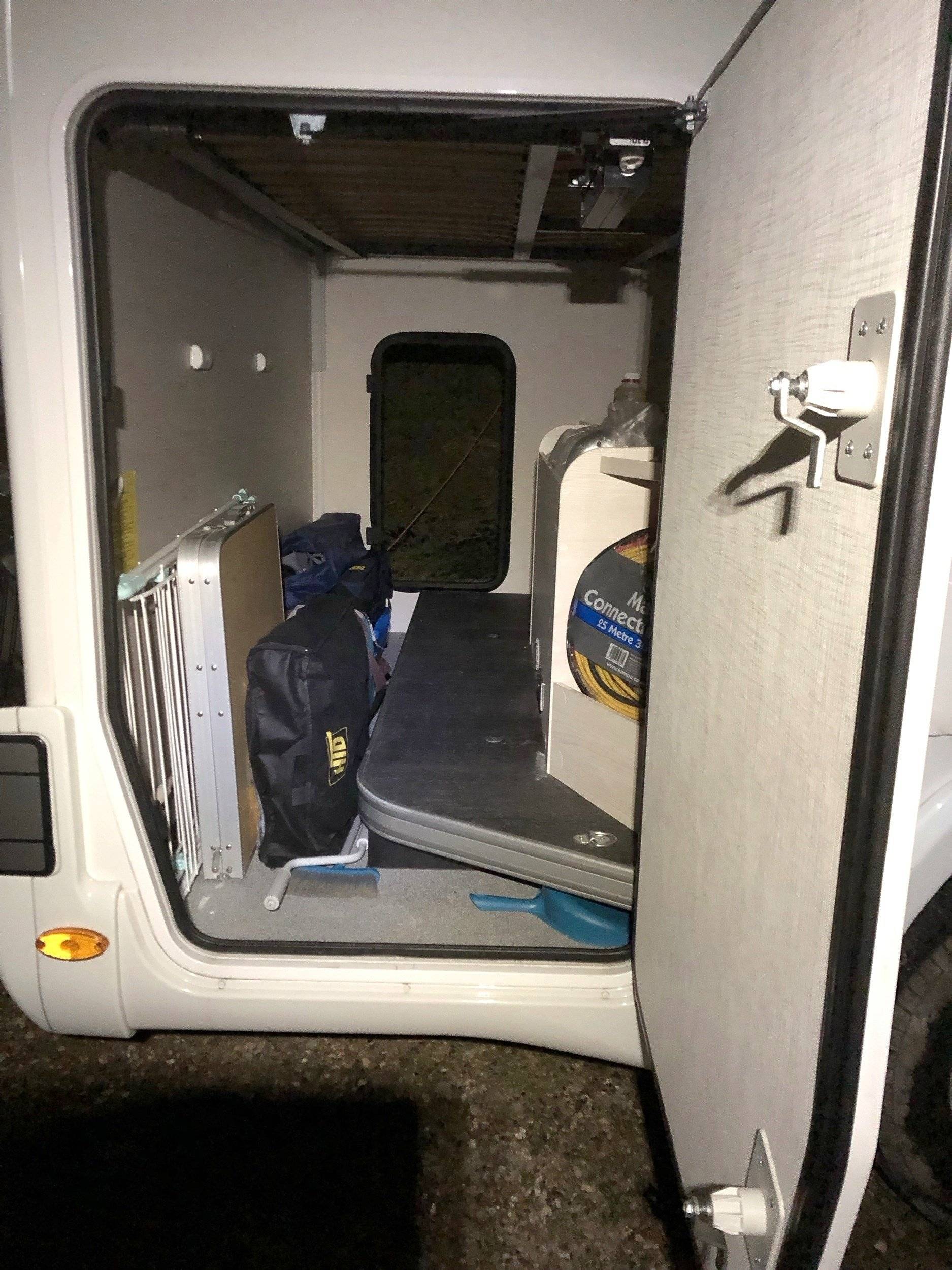 Challenger Challenger VIP C194