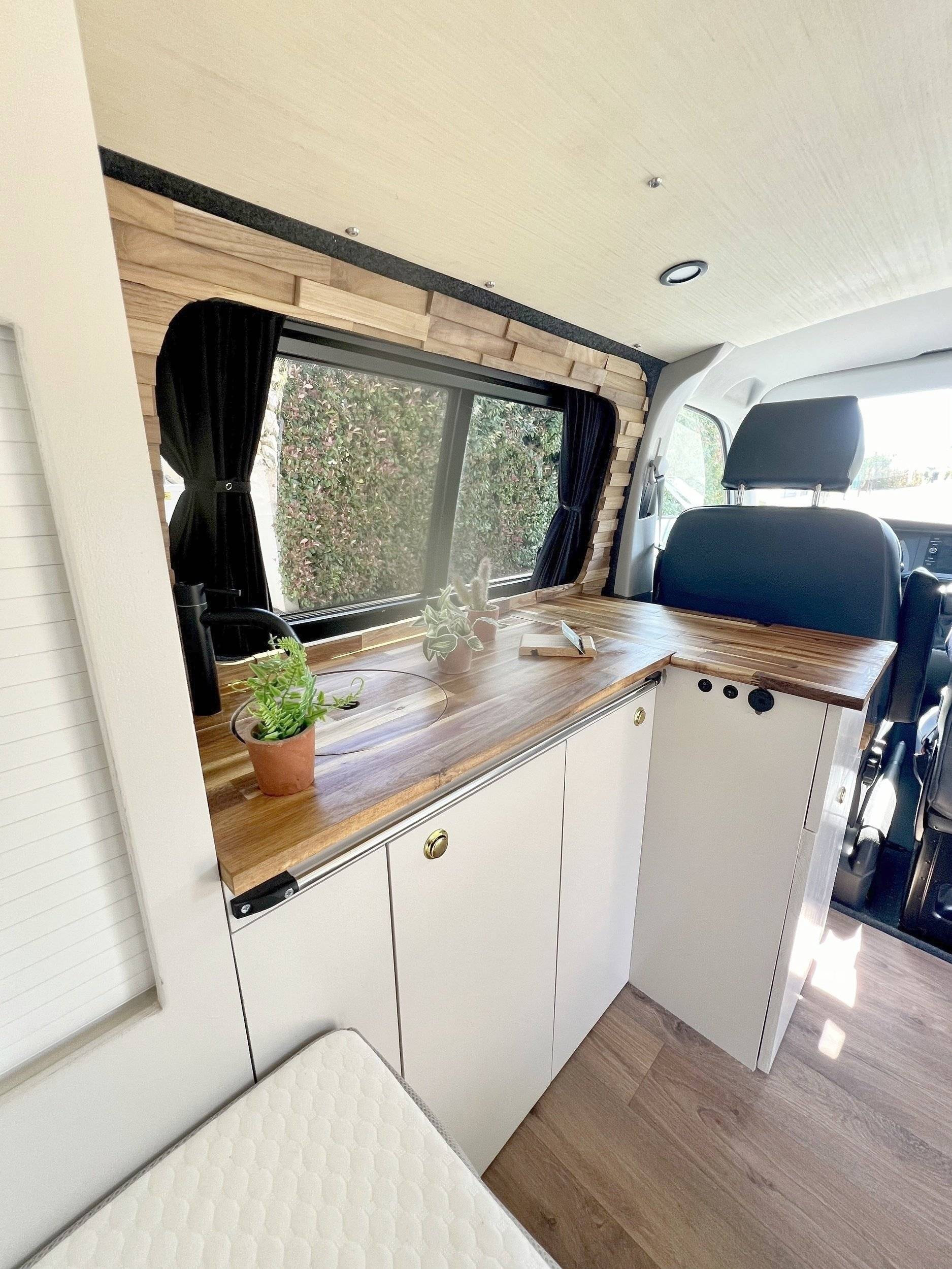 Volkswagen Transporteur T6 L1H1 2 l 150 ch