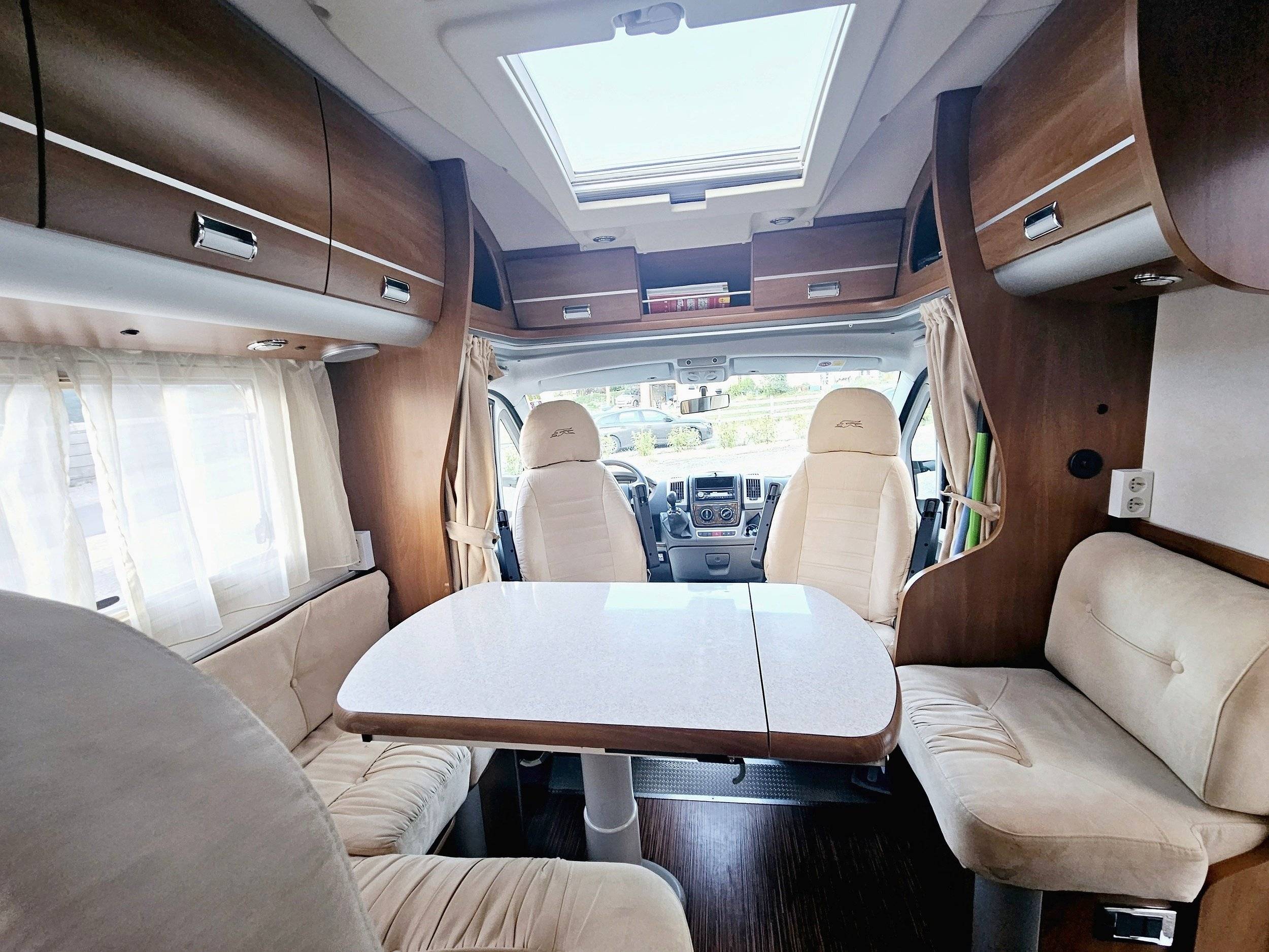 Laika Fiat/2,3 l 130 ch.