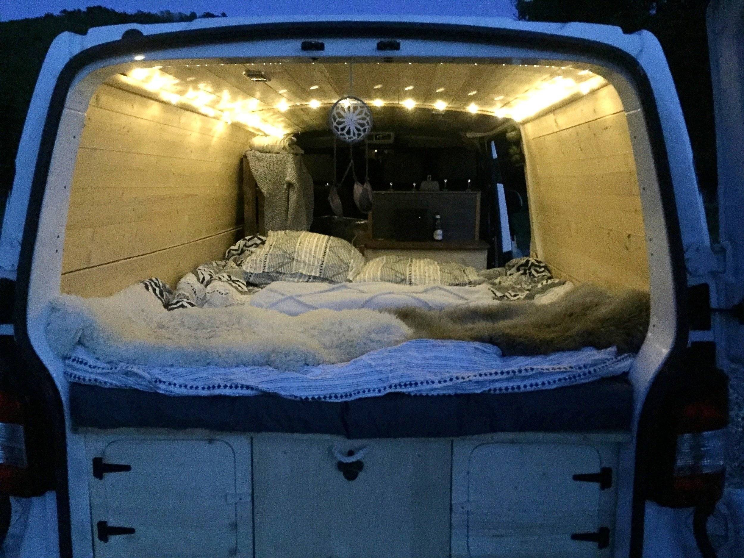 Volkswagen T5 2 l 140 ch