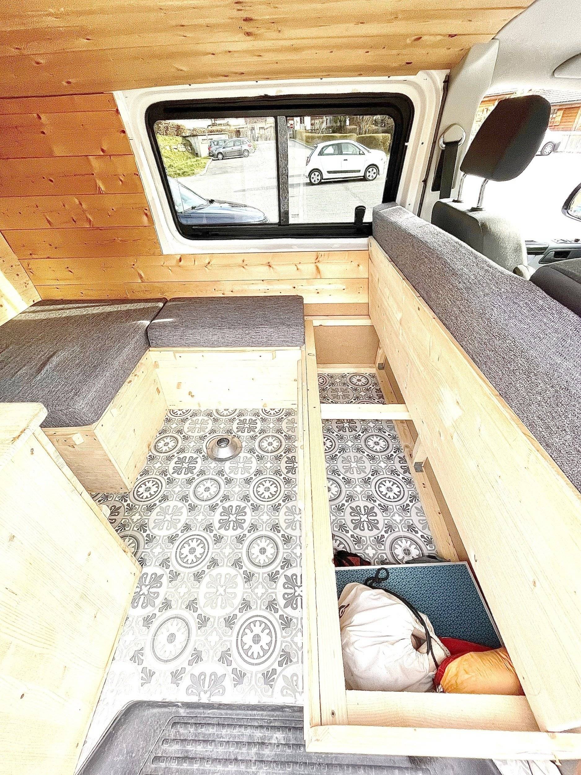 Volkswagen T5 2,0 l 140 ch