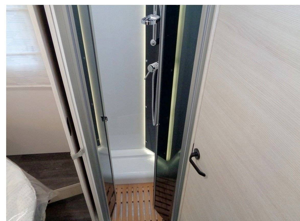 Challenger 328 Graphite Premium