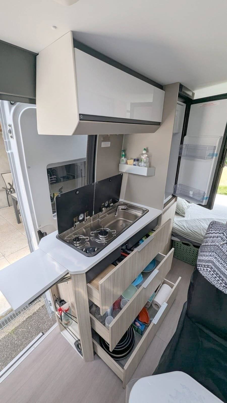 Adria Twin 600 SPB Family