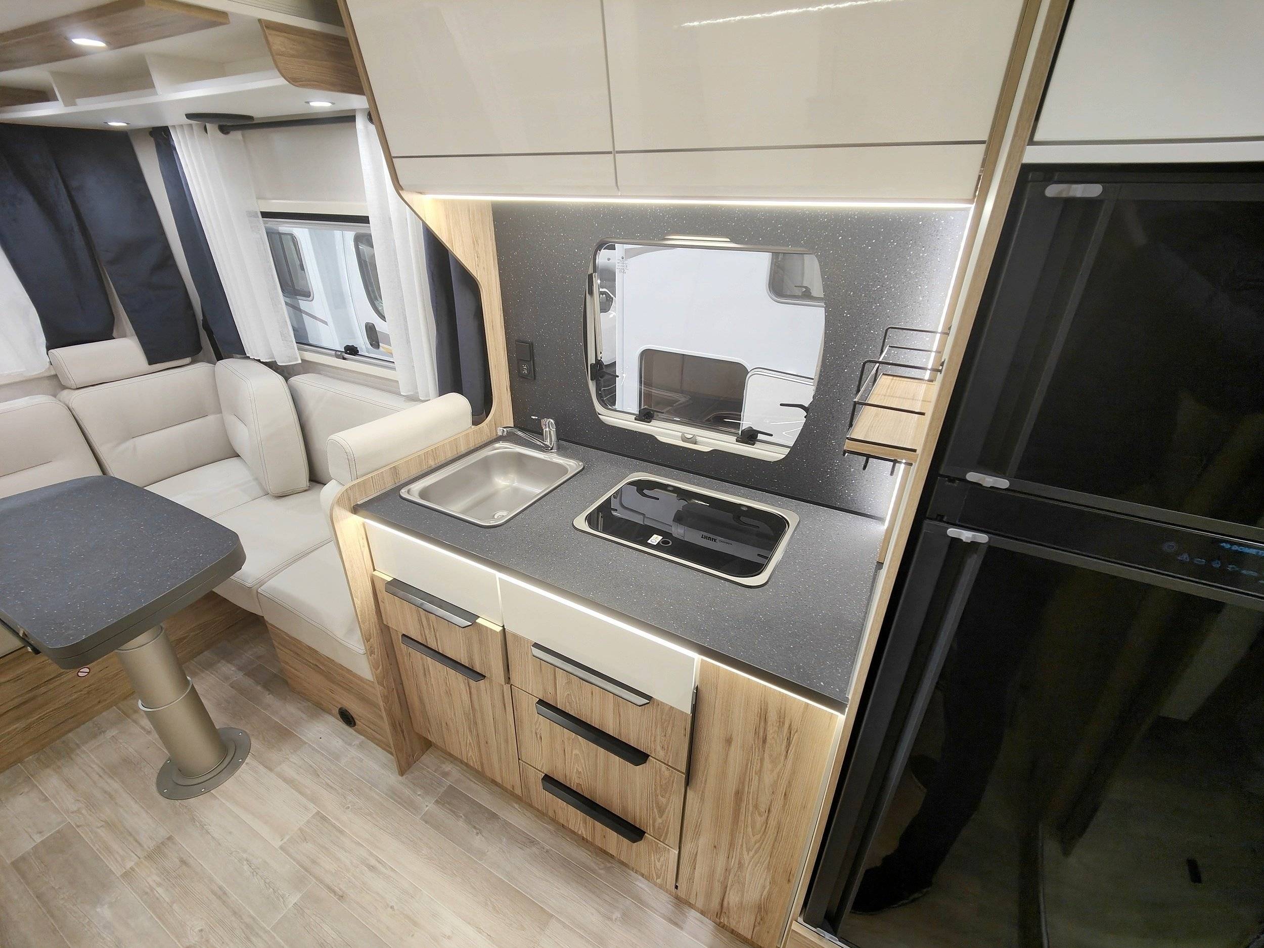 Bavaria Citroën jumper