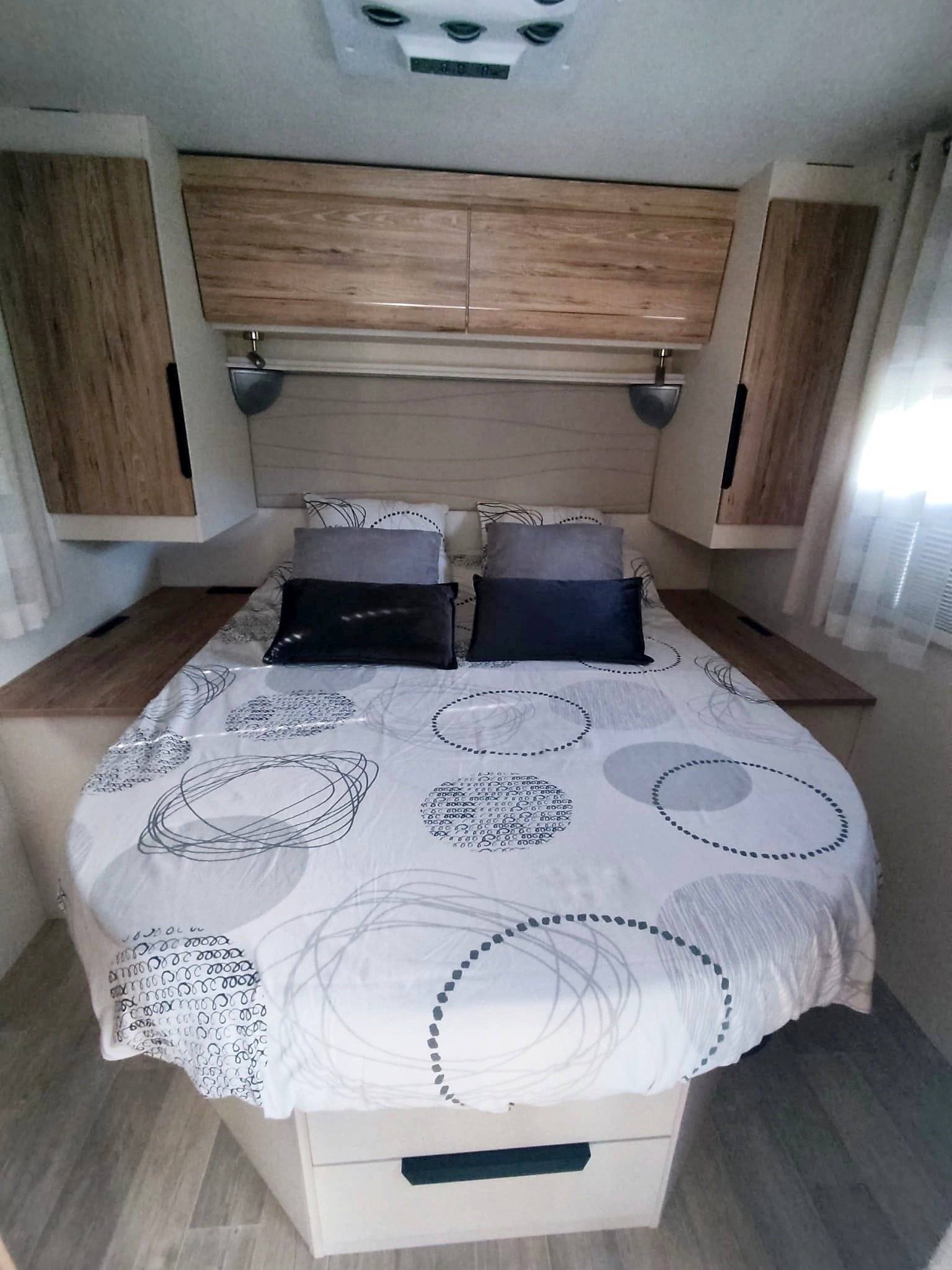 Bavaria BAVARIA T726 STYLE