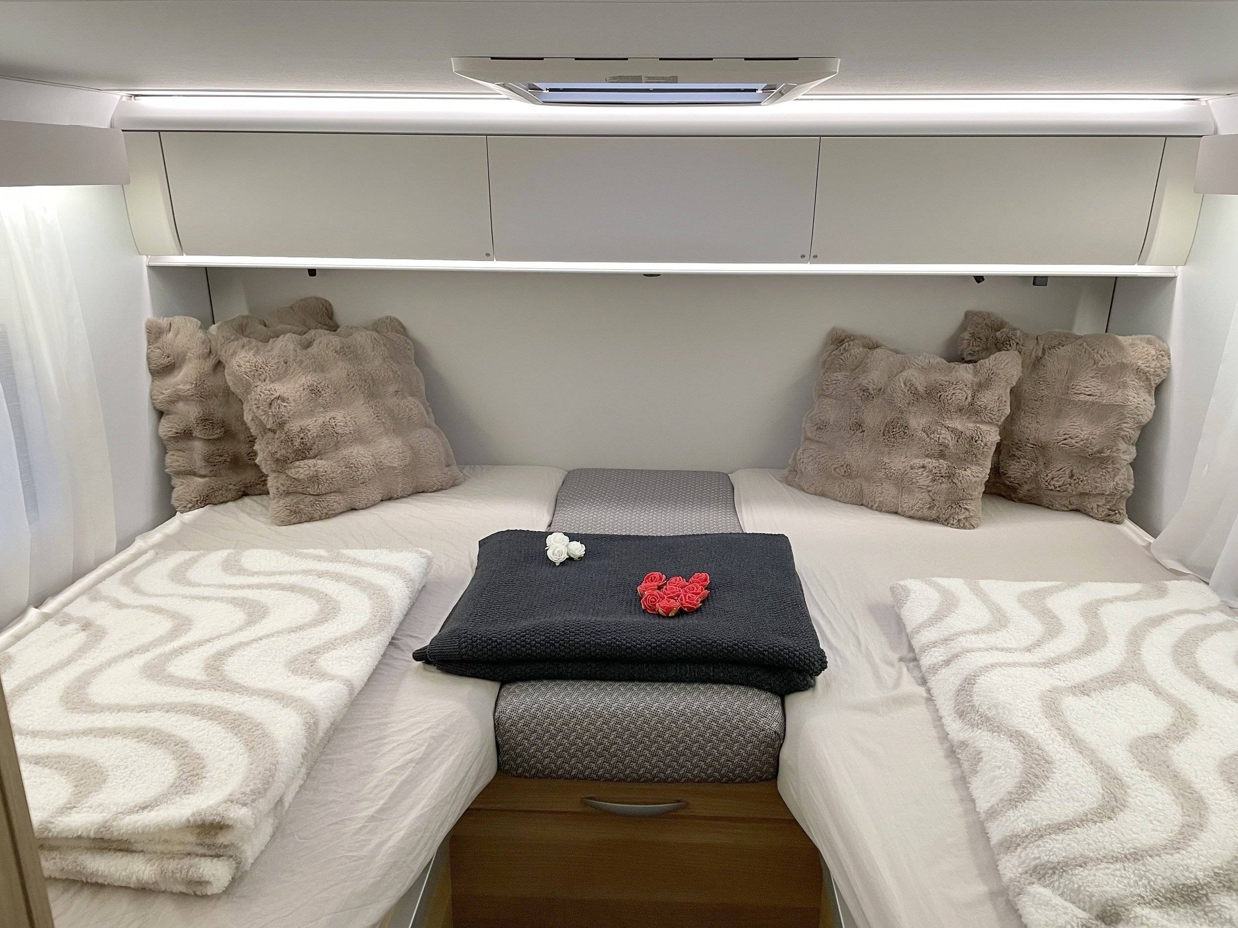 Adria Adria Matrix Axess 650 DC