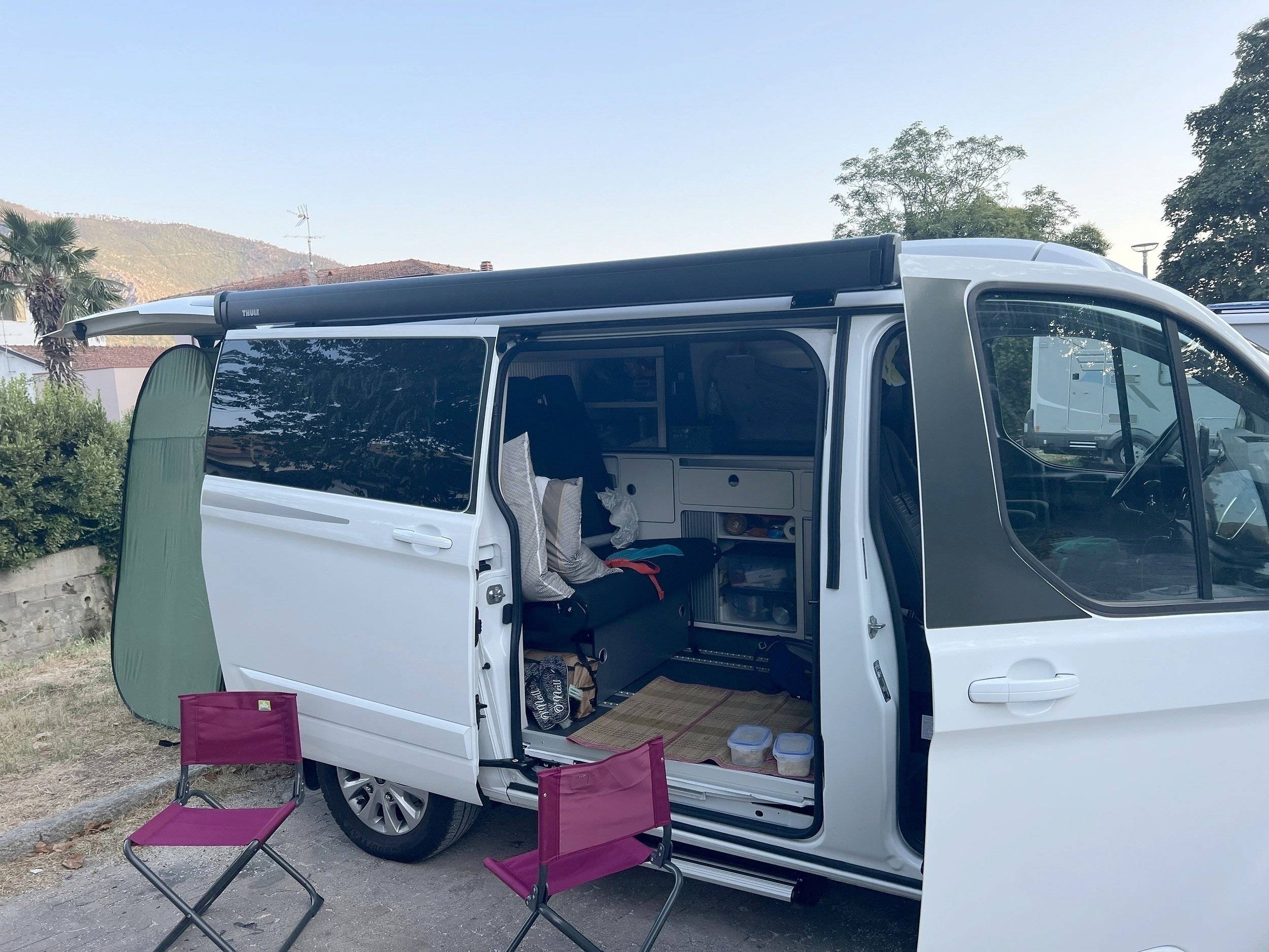 Karmann Mobil Ford Transit Custom