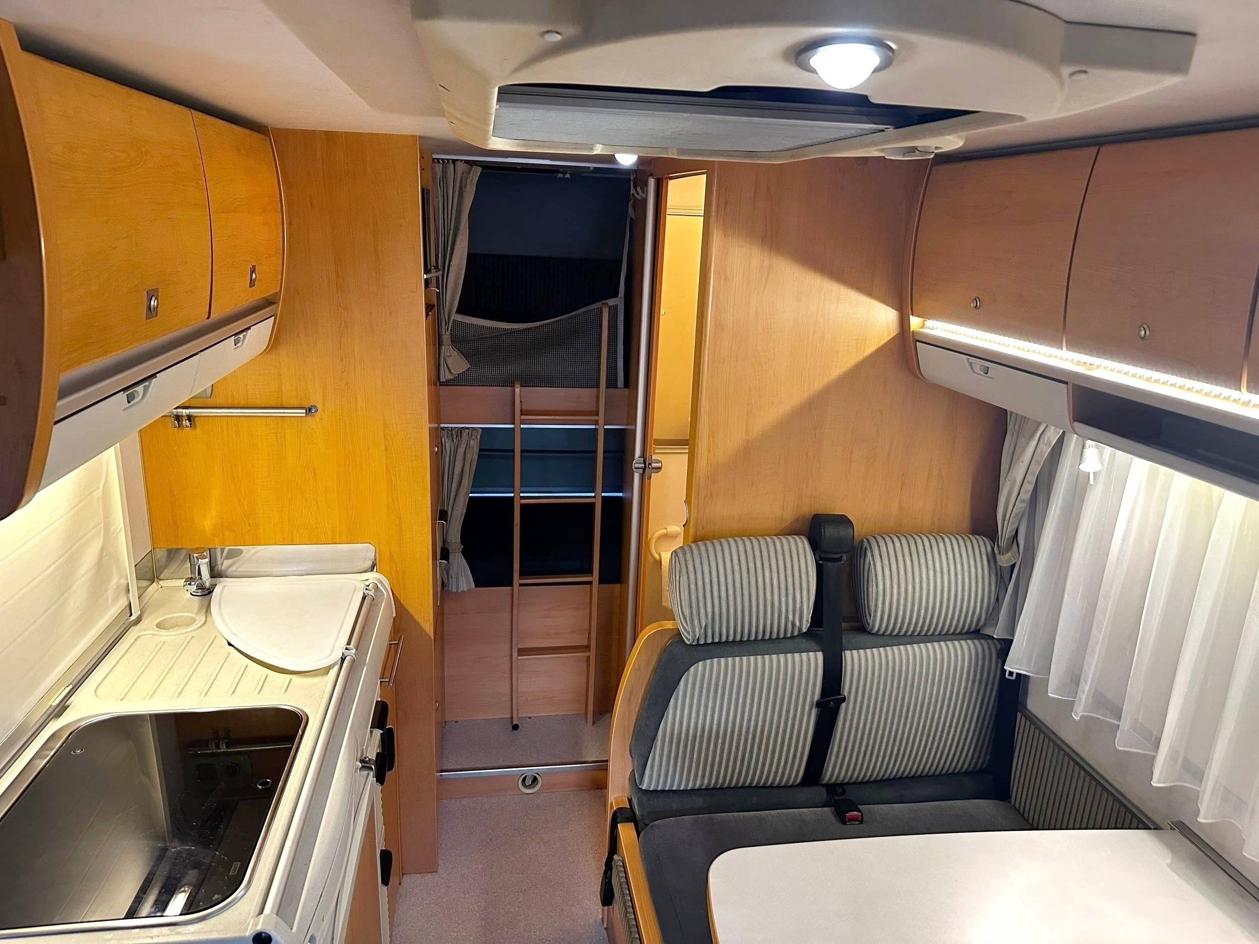 Eethoek Fiat sofim 2,8 130cv - Yescapa