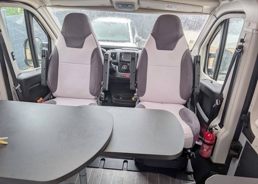 Menjador Fiat FIAT DUCATO - Yescapa