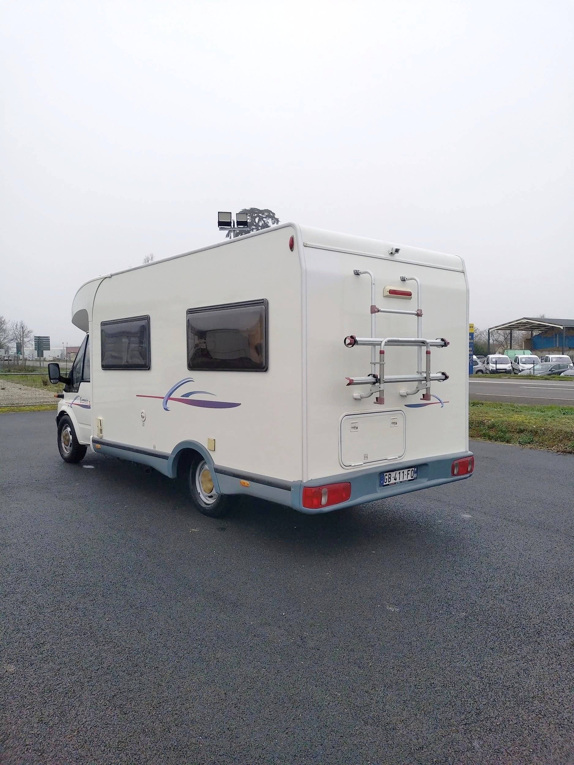 Challenger Transit 2,0 l 130 ch