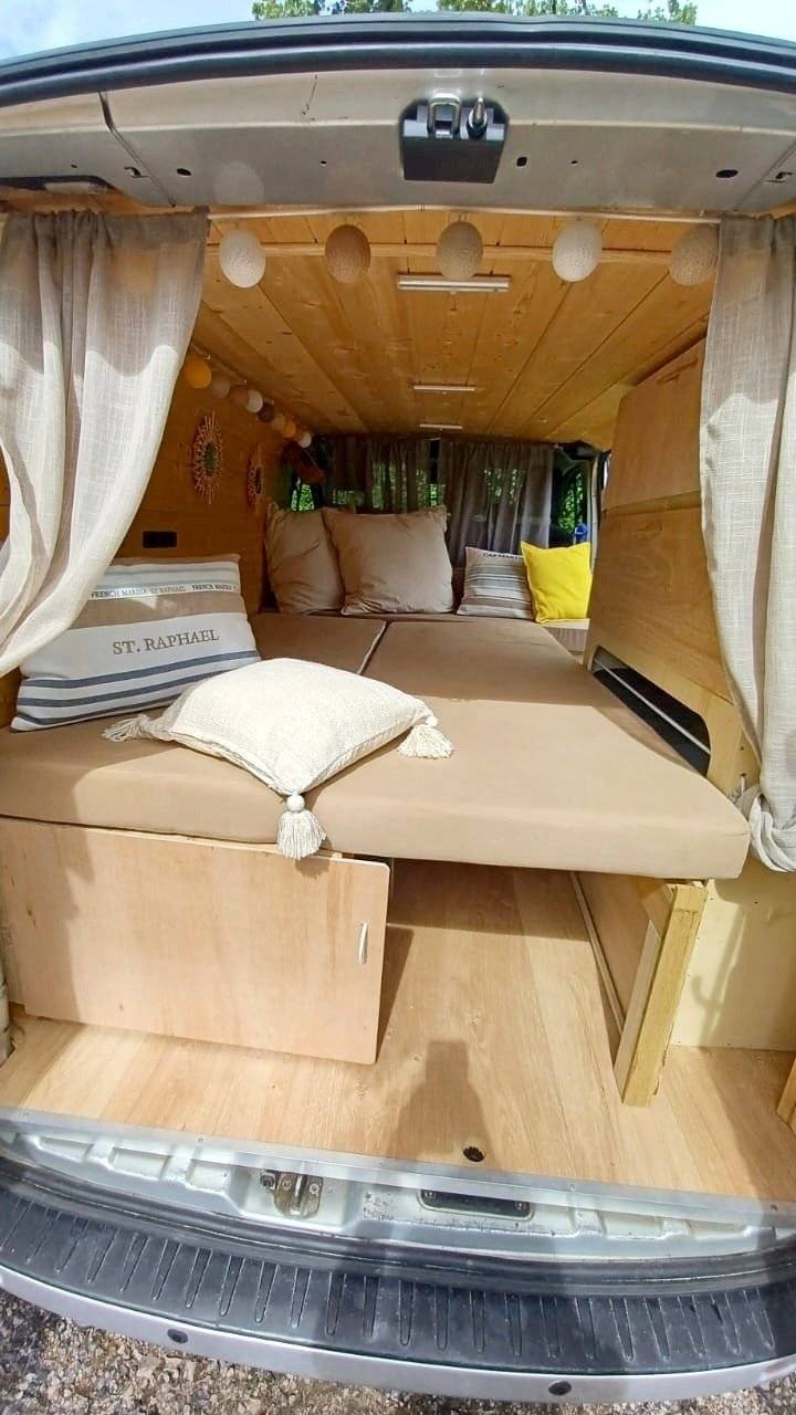 FORD Custom 2,0 l 130 ch