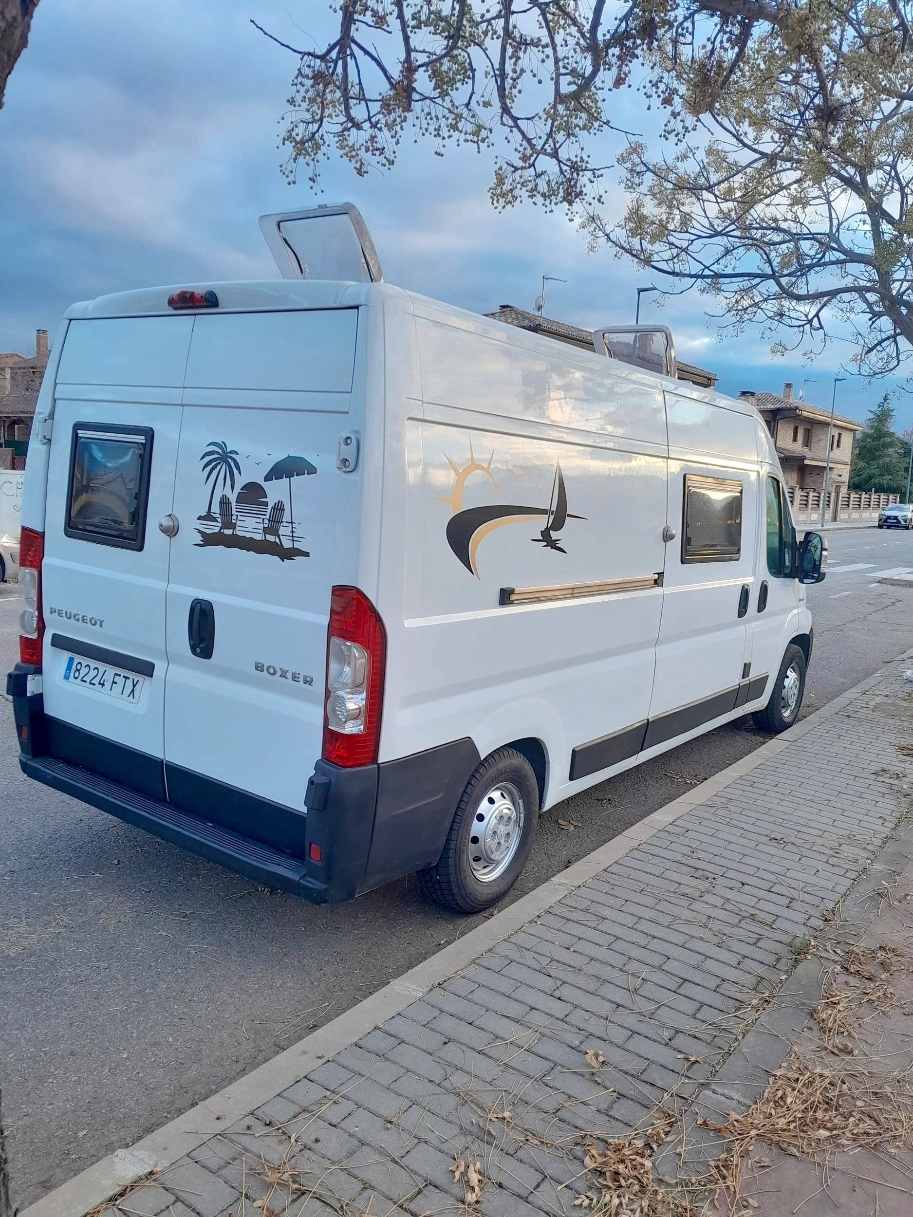 Car Caravane CARAVAN  