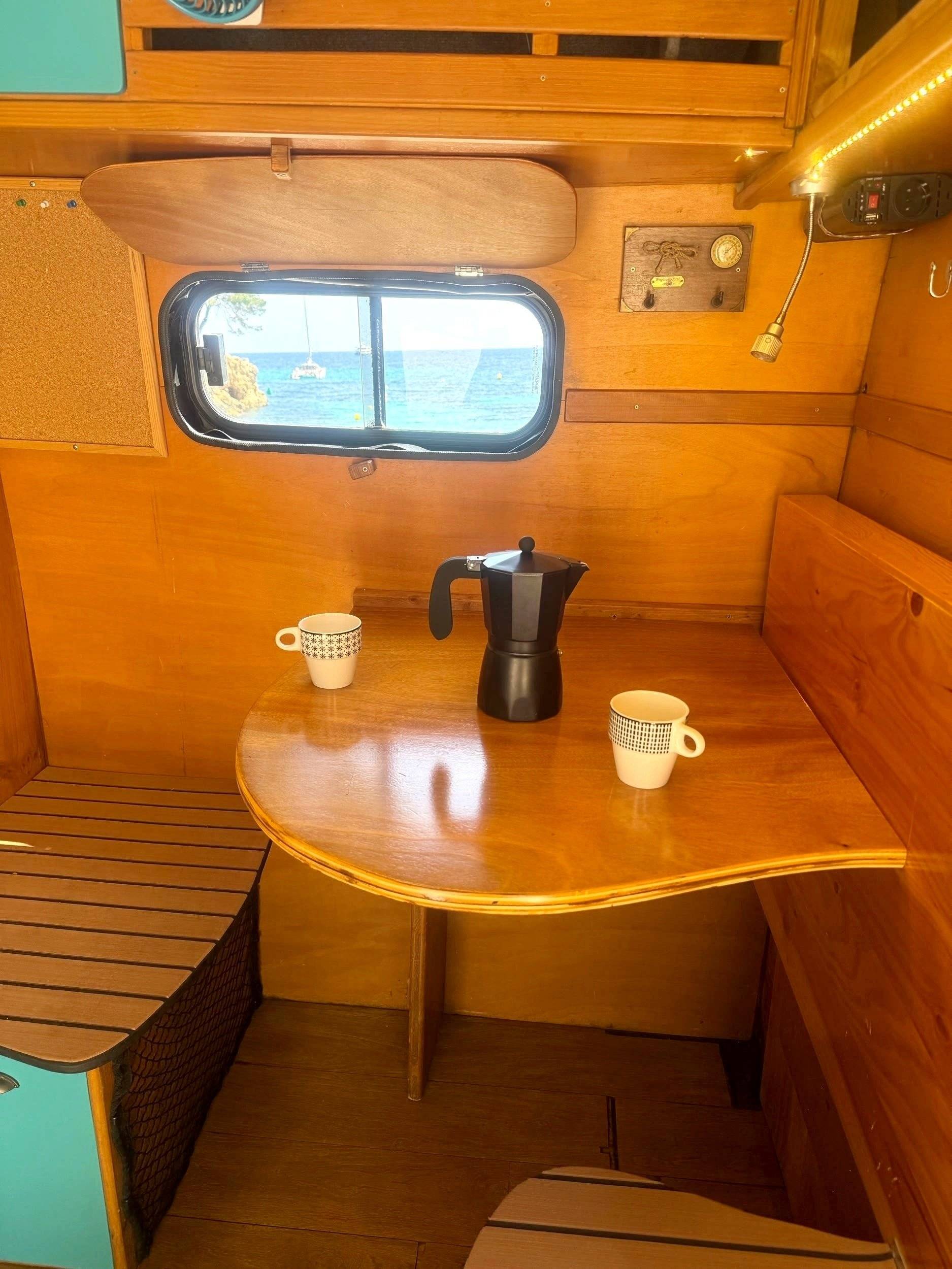 Comedor Mercedes Sprinter - Yescapa