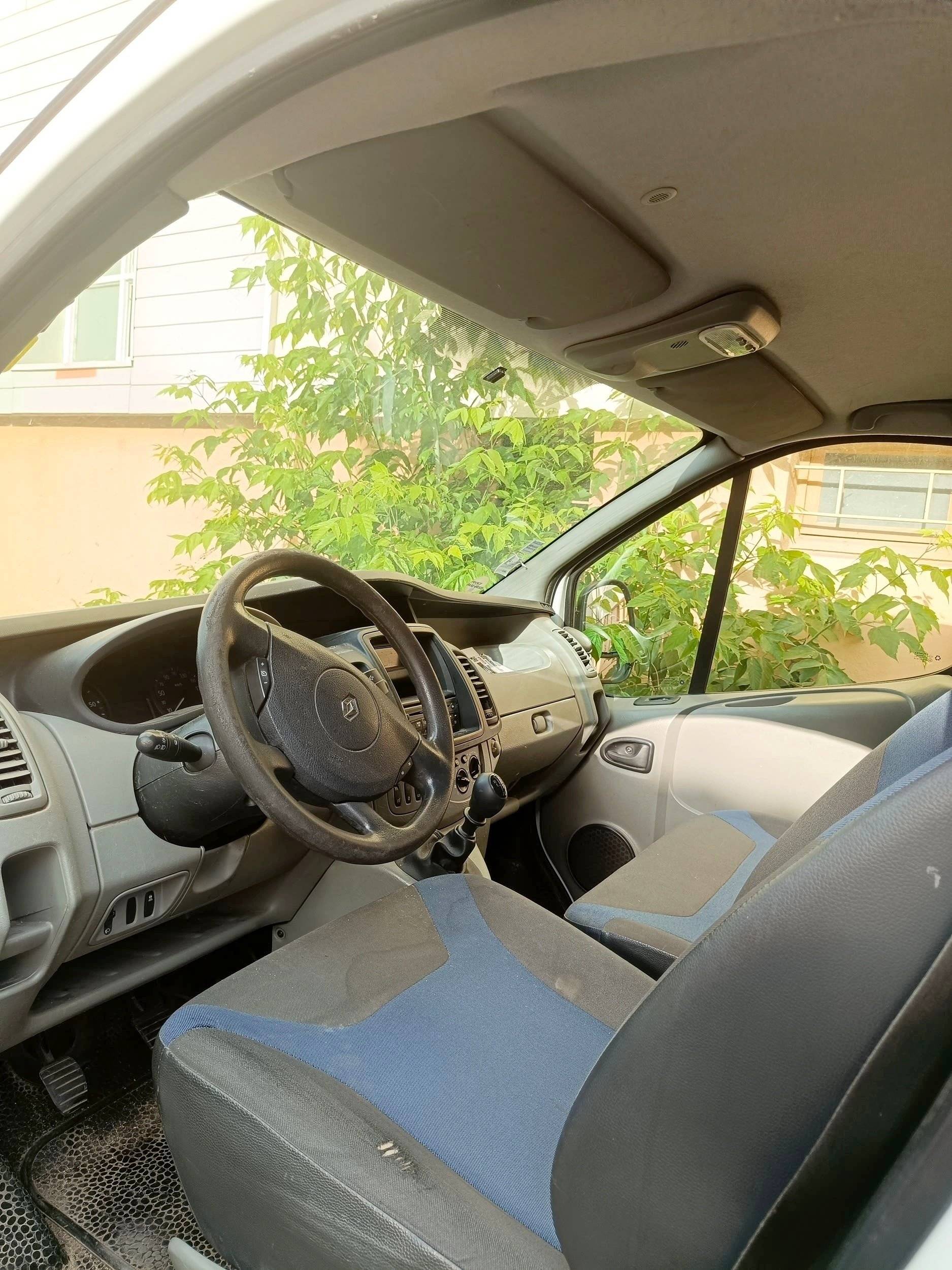Cabina di guida Renault Renault - Yescapa