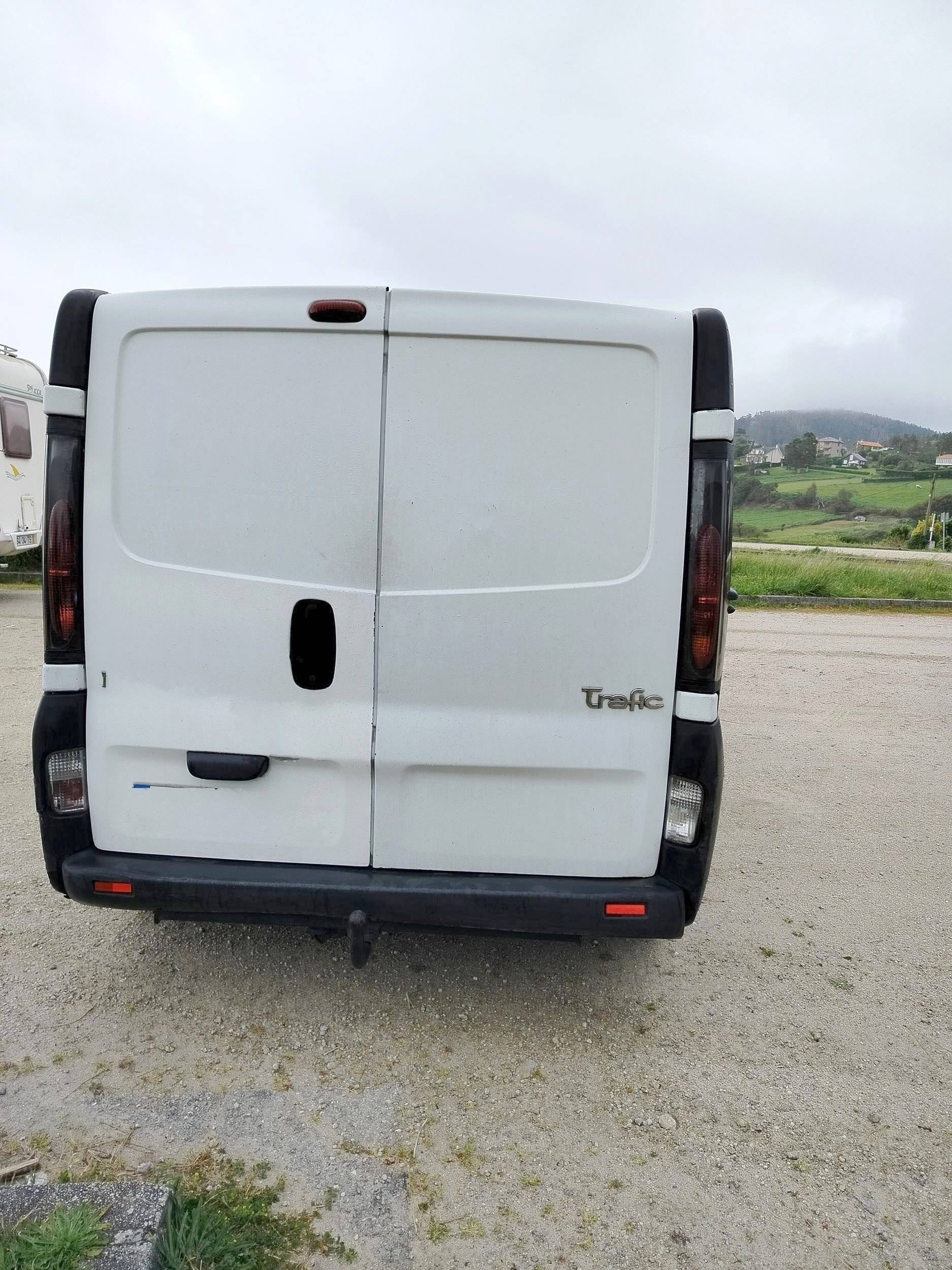 Renault Trafic 1,9 dci 80 cv