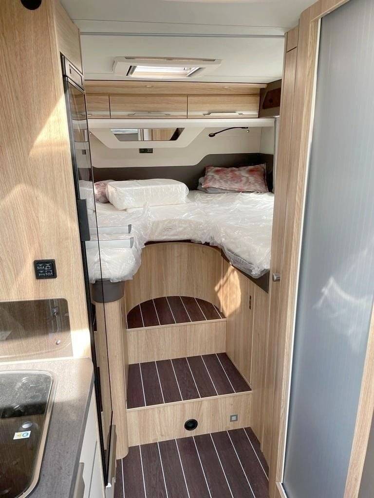 Couchages Fiat Ducato 2,3 l 130 ch. - Yescapa