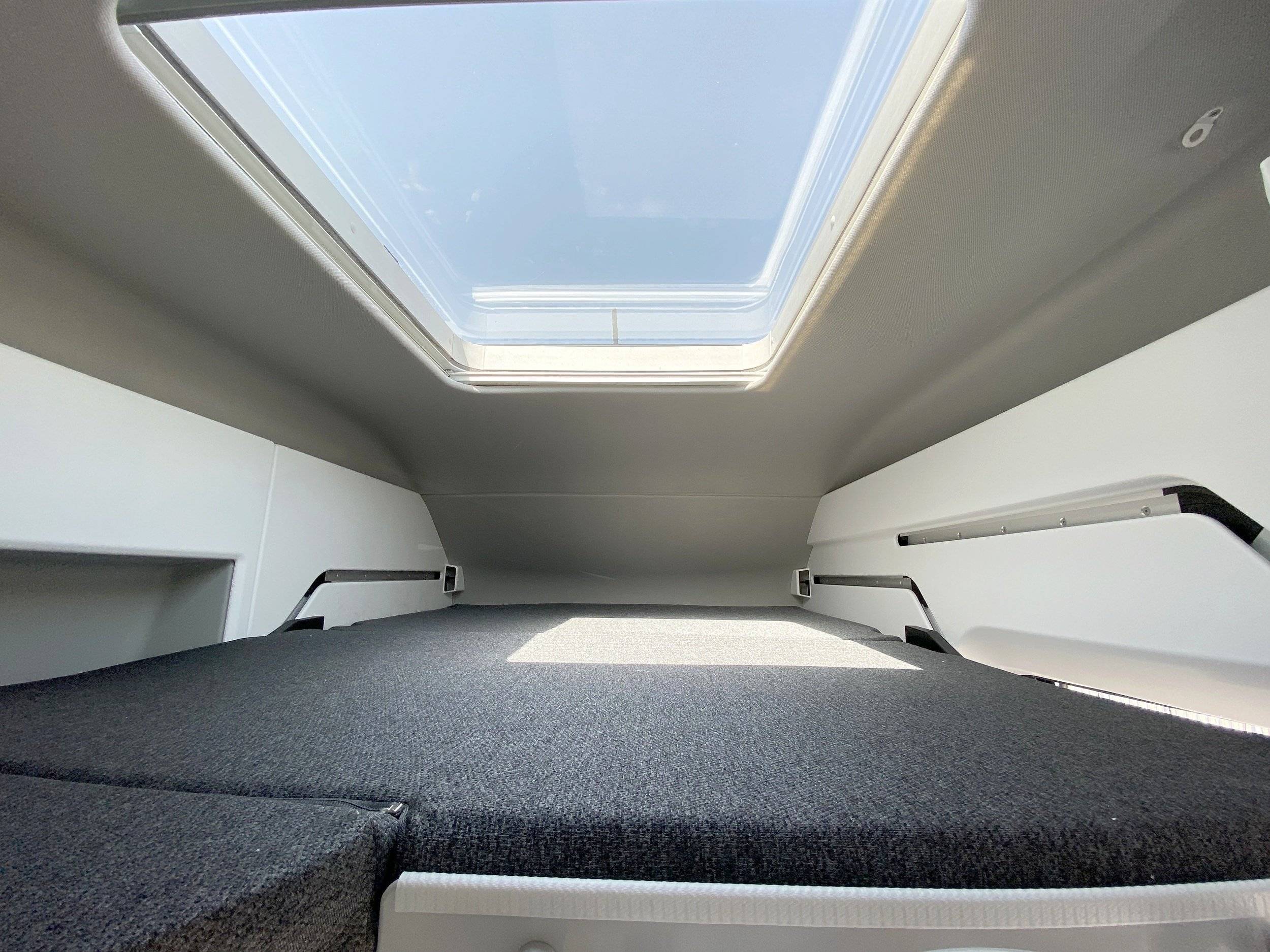 Volkswagen Volkswagen Grand California 600