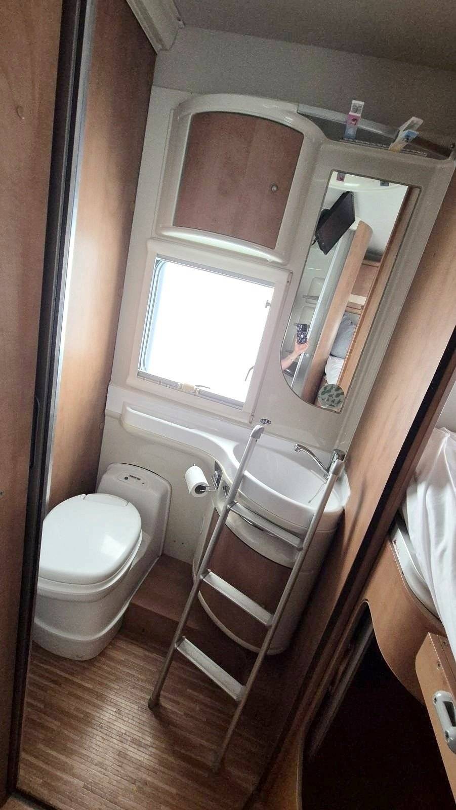 Berth Fiat Fiat Multijet 2   2,3 L   150 CV - Yescapa