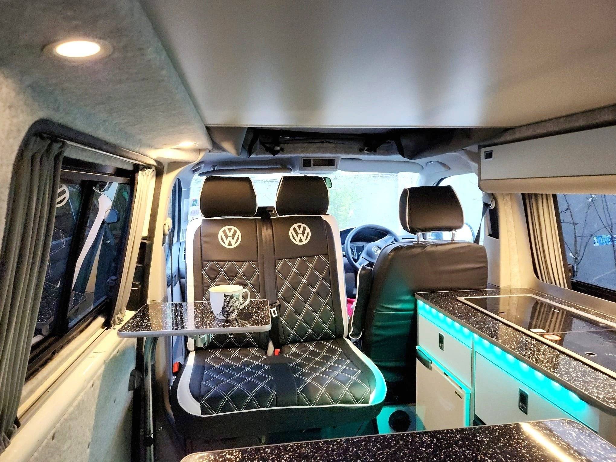 Dinette Volkswagen - Yescapa