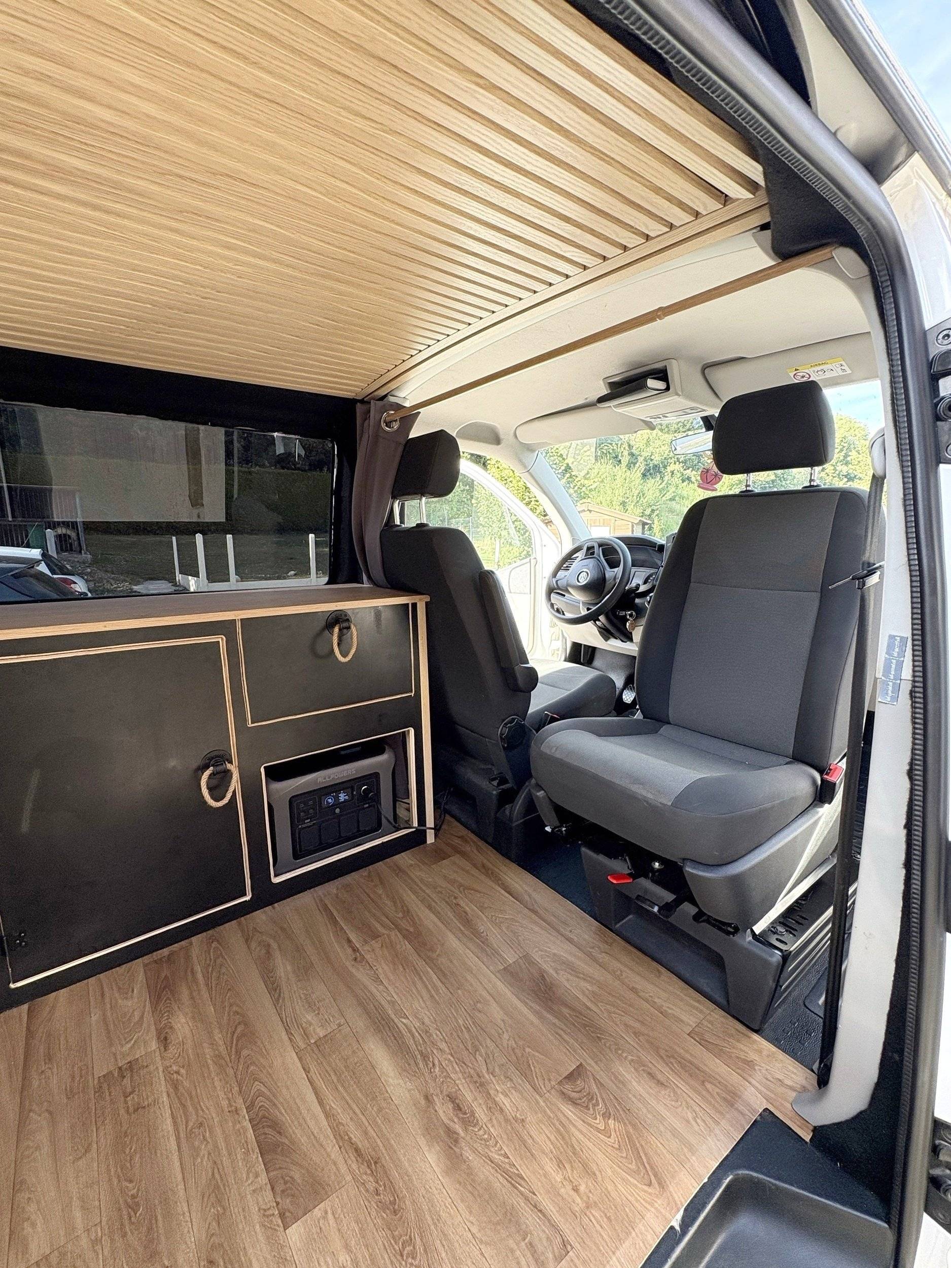 Volkswagen Transporter 2,0 l 84 ch