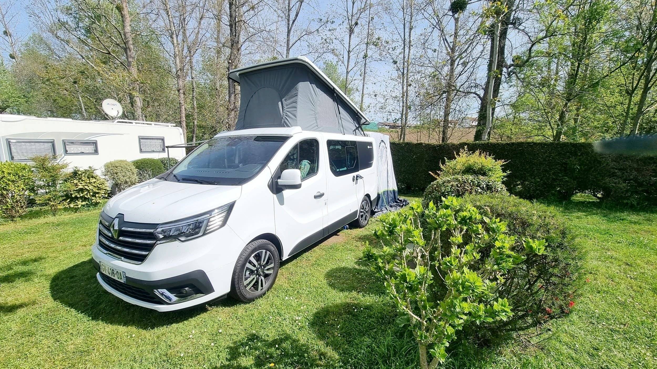 Bavaria Trafic 1,6 l 145 ch