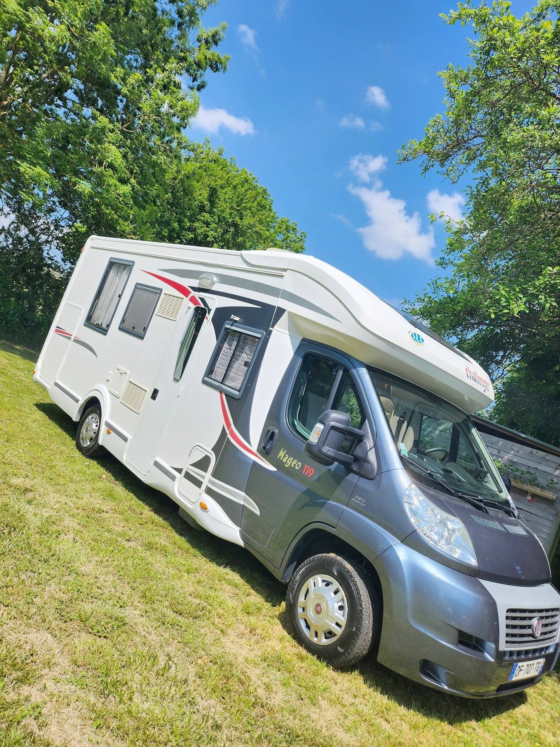 Challenger challenger majeo 119EB