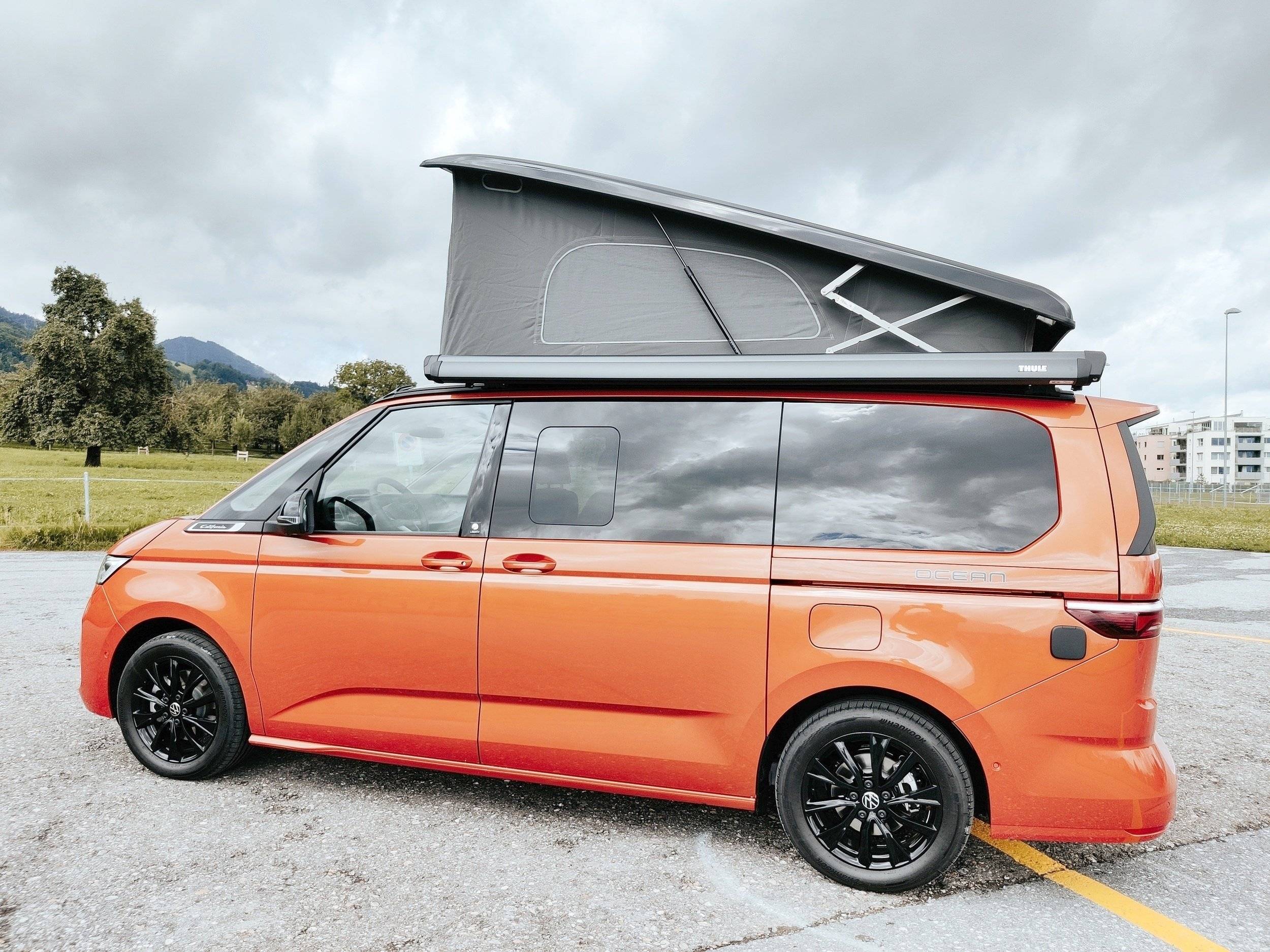 Plazas en cama Volkswagen T7 New California Ocean PHEV 4M - Yescapa